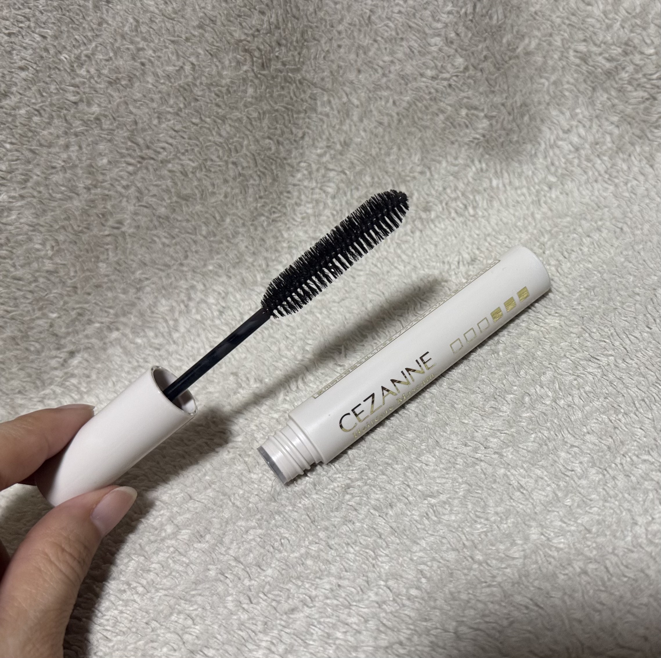 ヘアケアマスカラ/CEZANNE/ヘアジェルを使ったクチコミ（2枚目）