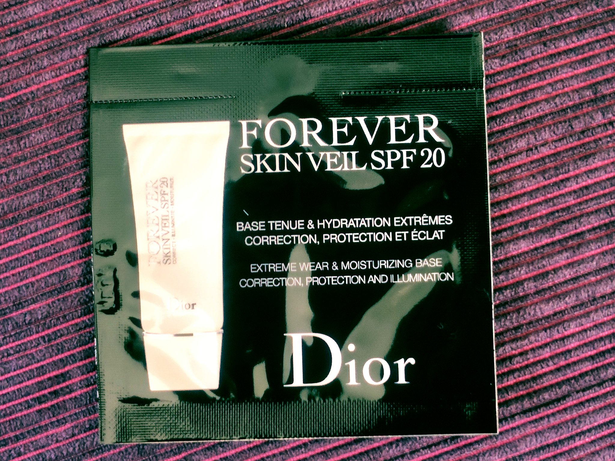 【旧】ディオールスキン フォーエヴァー スキン ヴェール/Dior/化粧下地を使ったクチコミ（1枚目）