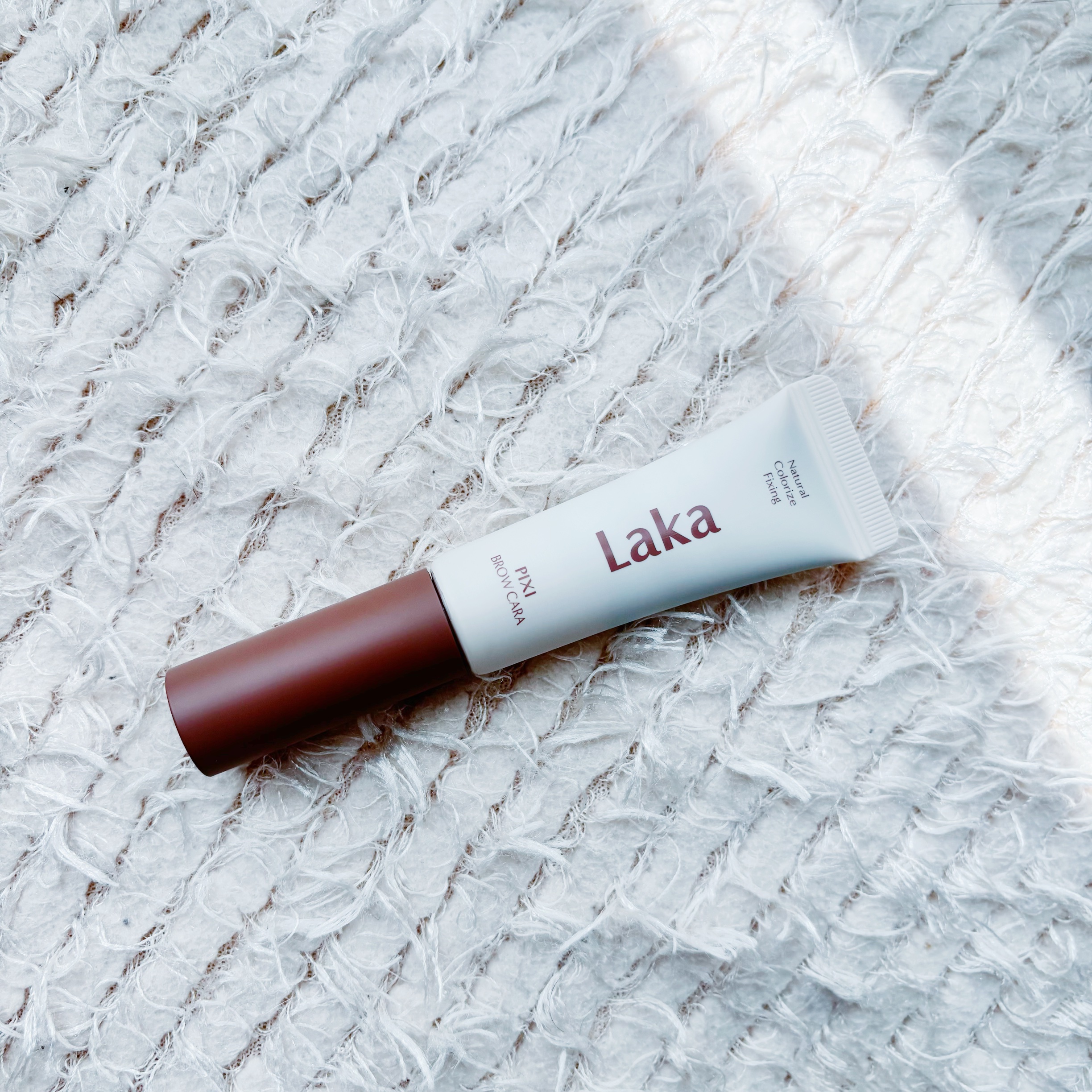 ラカ ピクシーブロウカラ/Laka/眉マスカラを使ったクチコミ（1枚目）