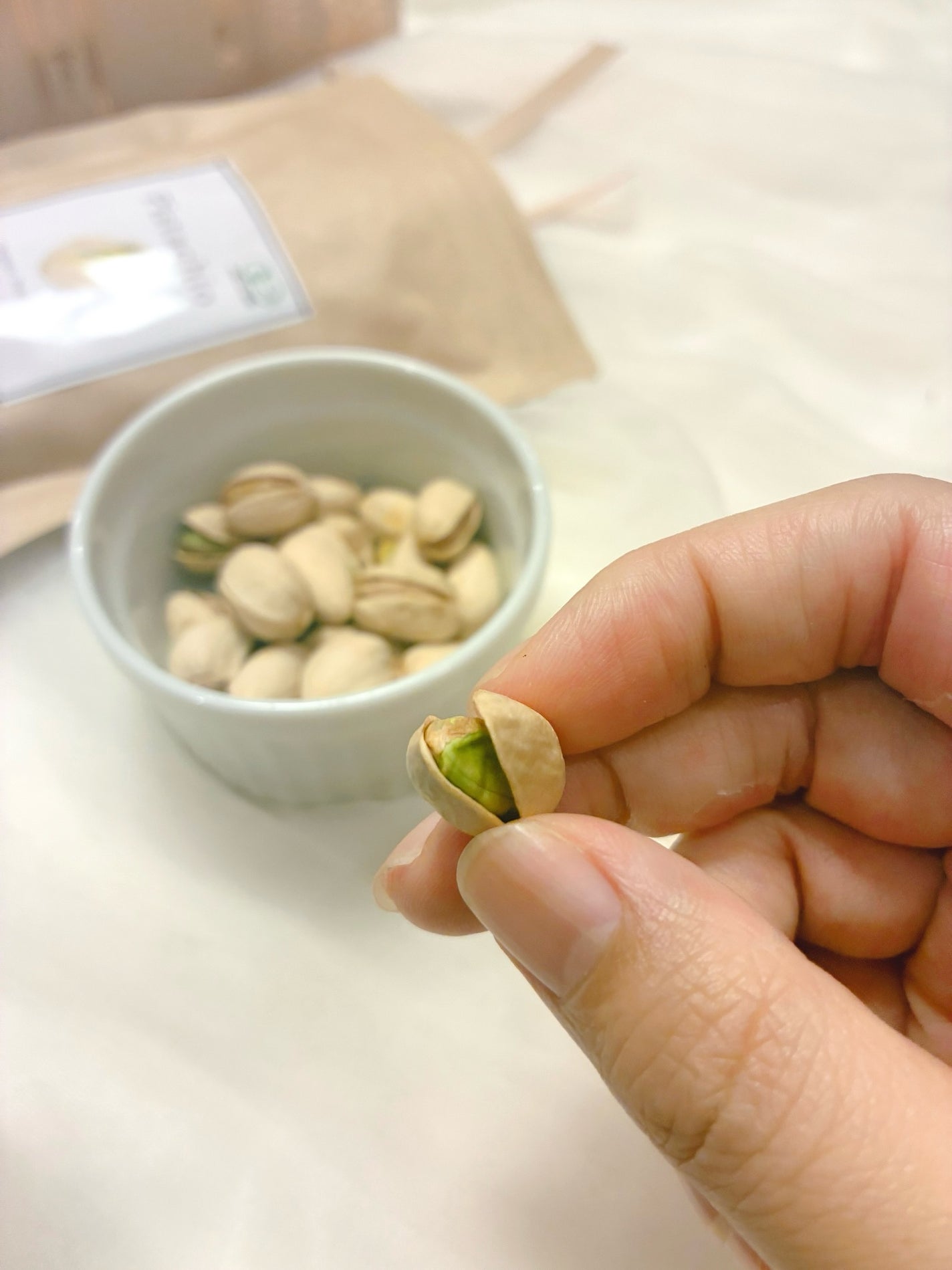 𝐥𝐢𝐬𝐚.𝟏𝟔𝟓𝟔 美容ライター on LIPS 「サンタローサから新登場!ナッツの女王オーガニックピスタチオ..」(2枚目)