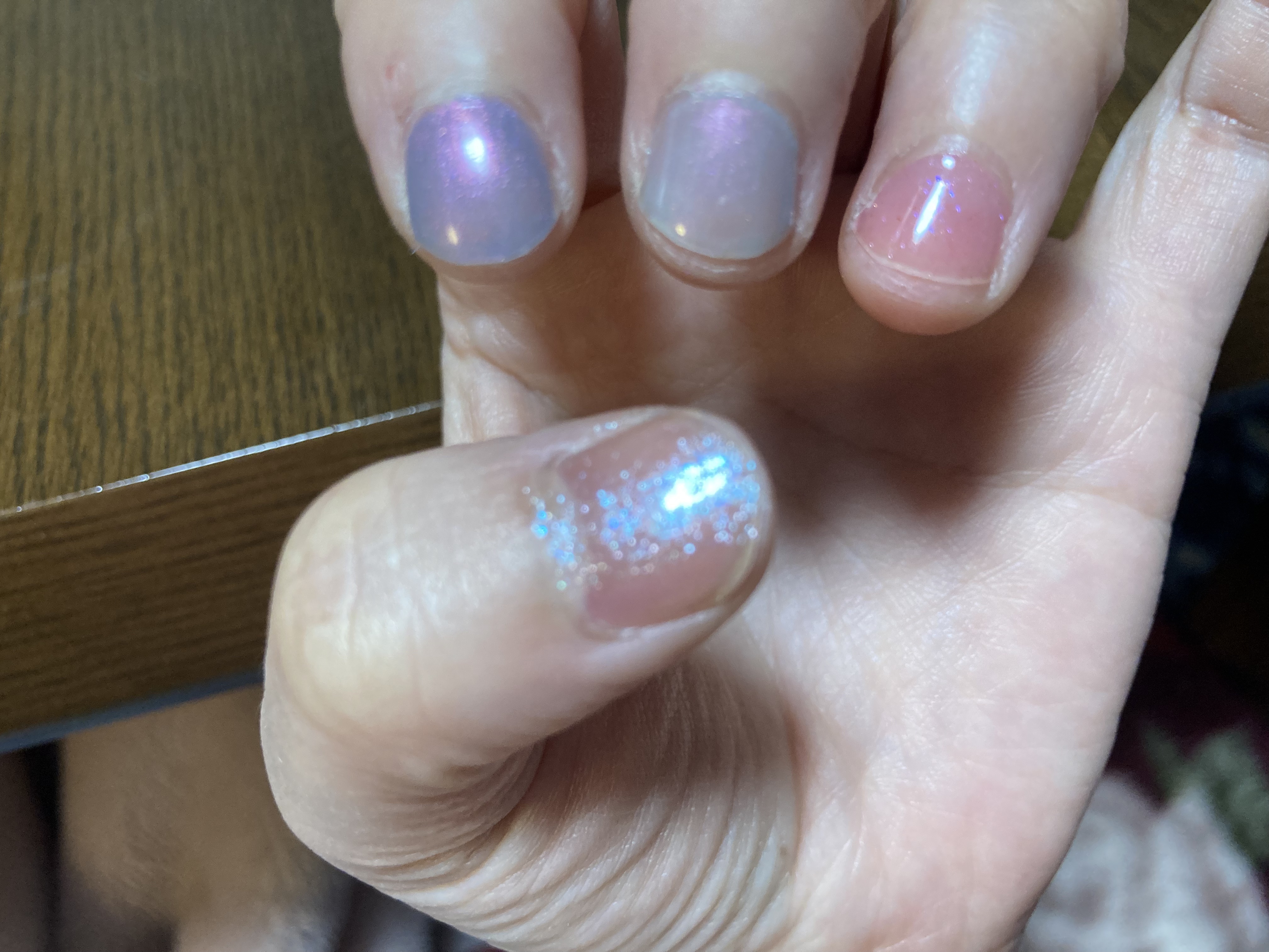 カラフルネイルズ/キャンメイク/マニキュアを使ったクチコミ（3枚目）