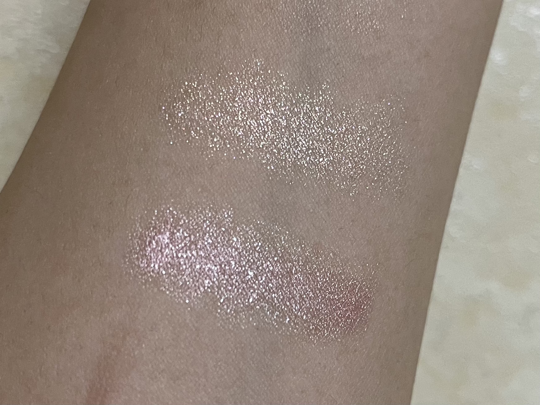 フィルインボリュームスティックシャドウ/Lummir/スティックアイシャドウを使ったクチコミ（2枚目）