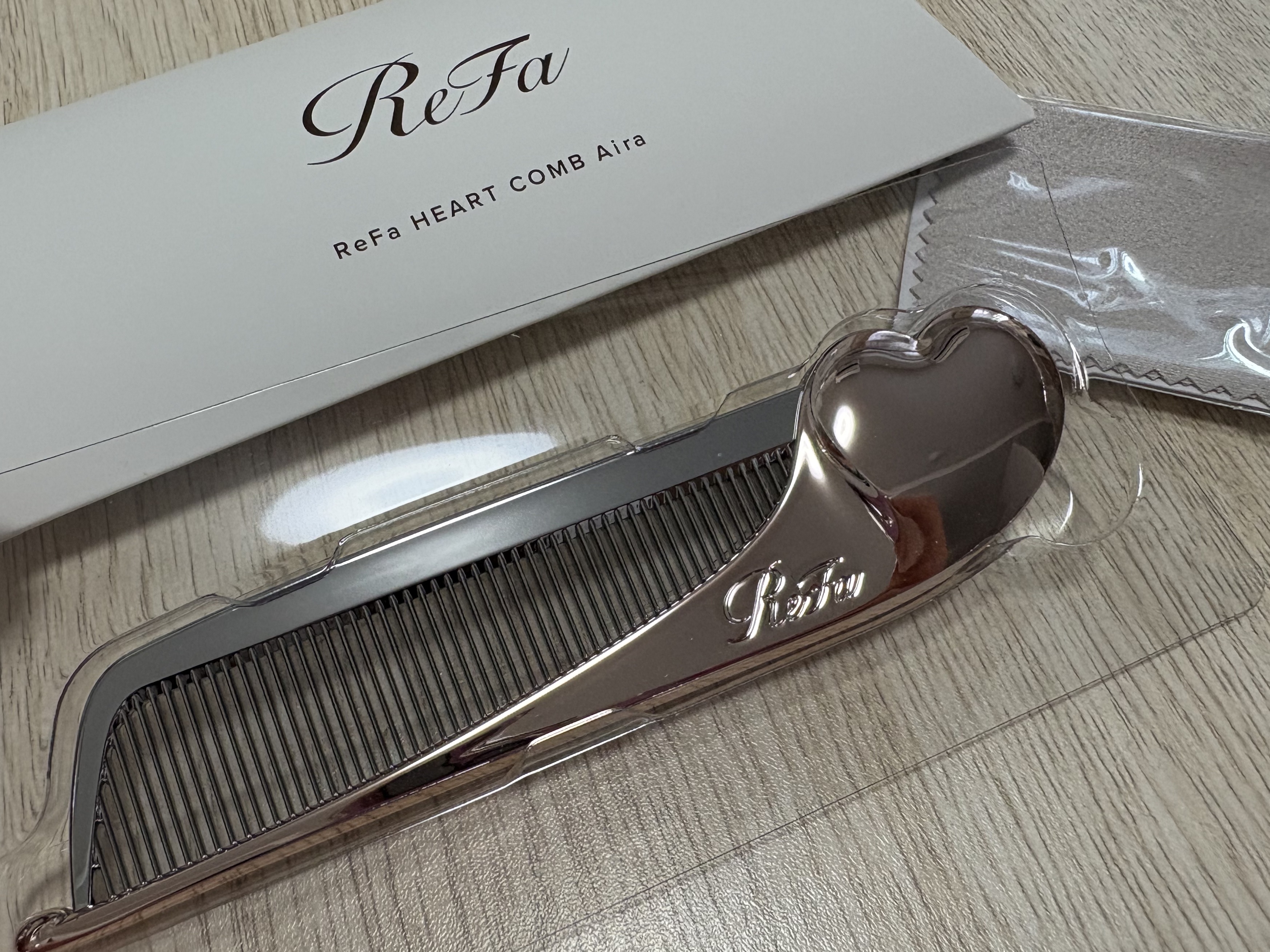 ReFa HEART COMB Aira/ReFa/ヘアコームを使ったクチコミ（1枚目）