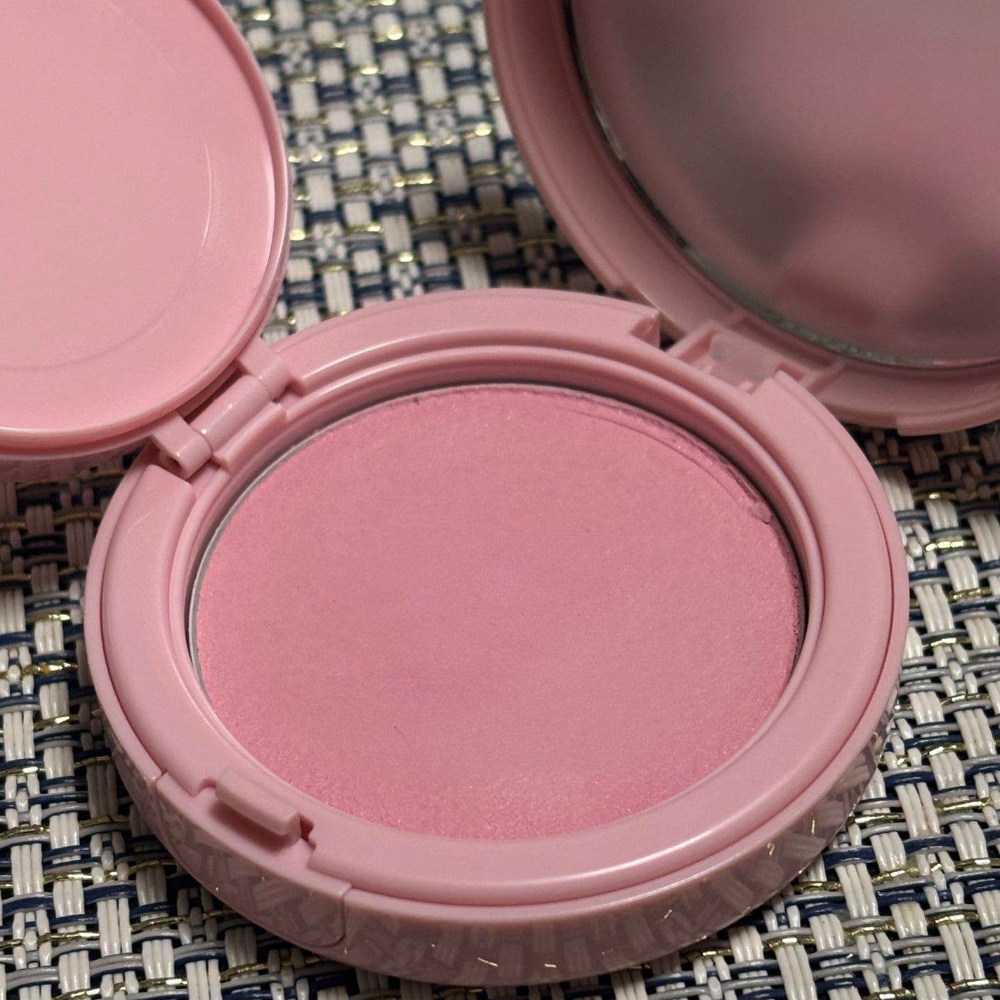 フラッフィーベルベットクッションチーク /TFIT/ジェル・クリームチークを使ったクチコミ(3枚目)