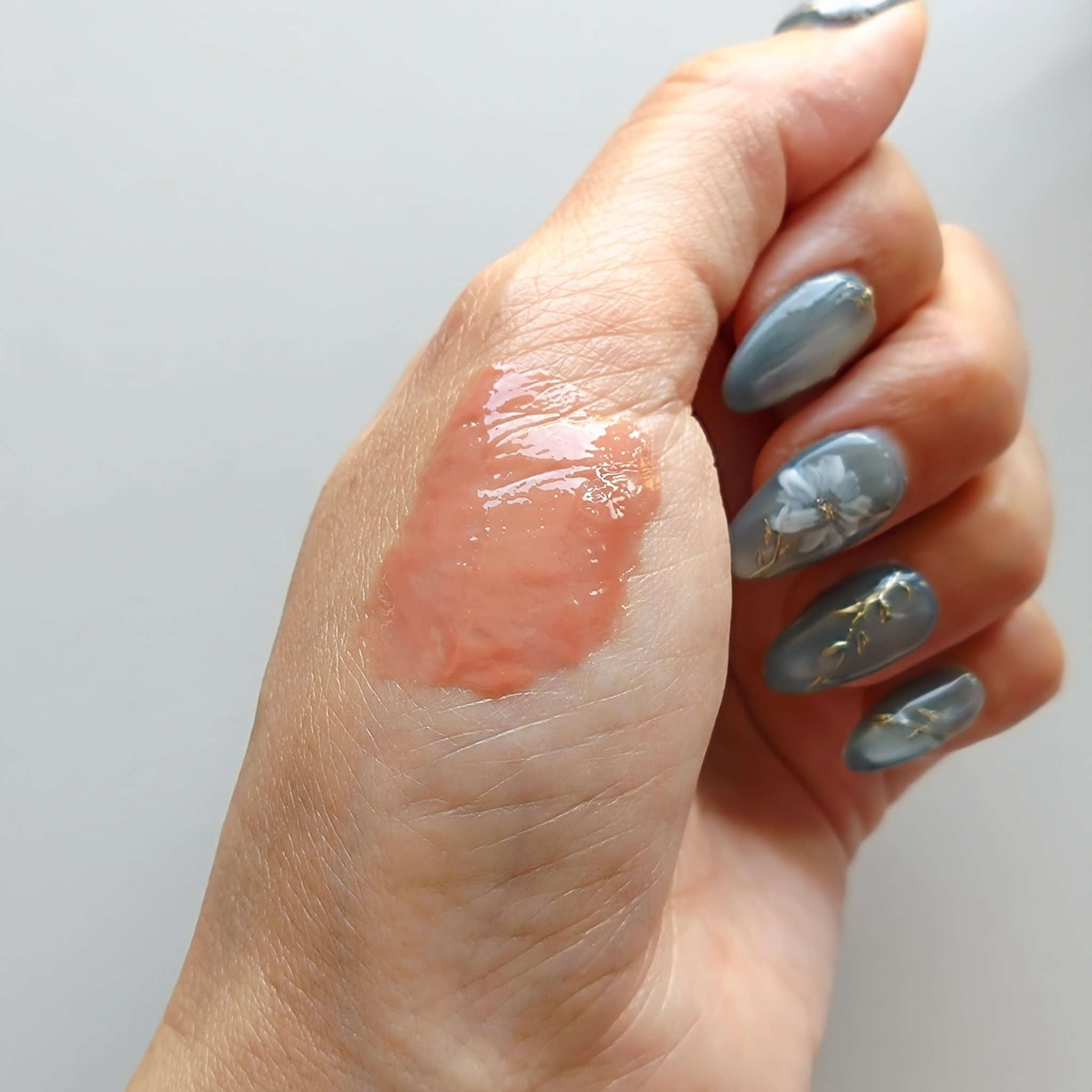 ヒアルロンリップグロウオイル/ILM/リップオイルを使ったクチコミ（2枚目）