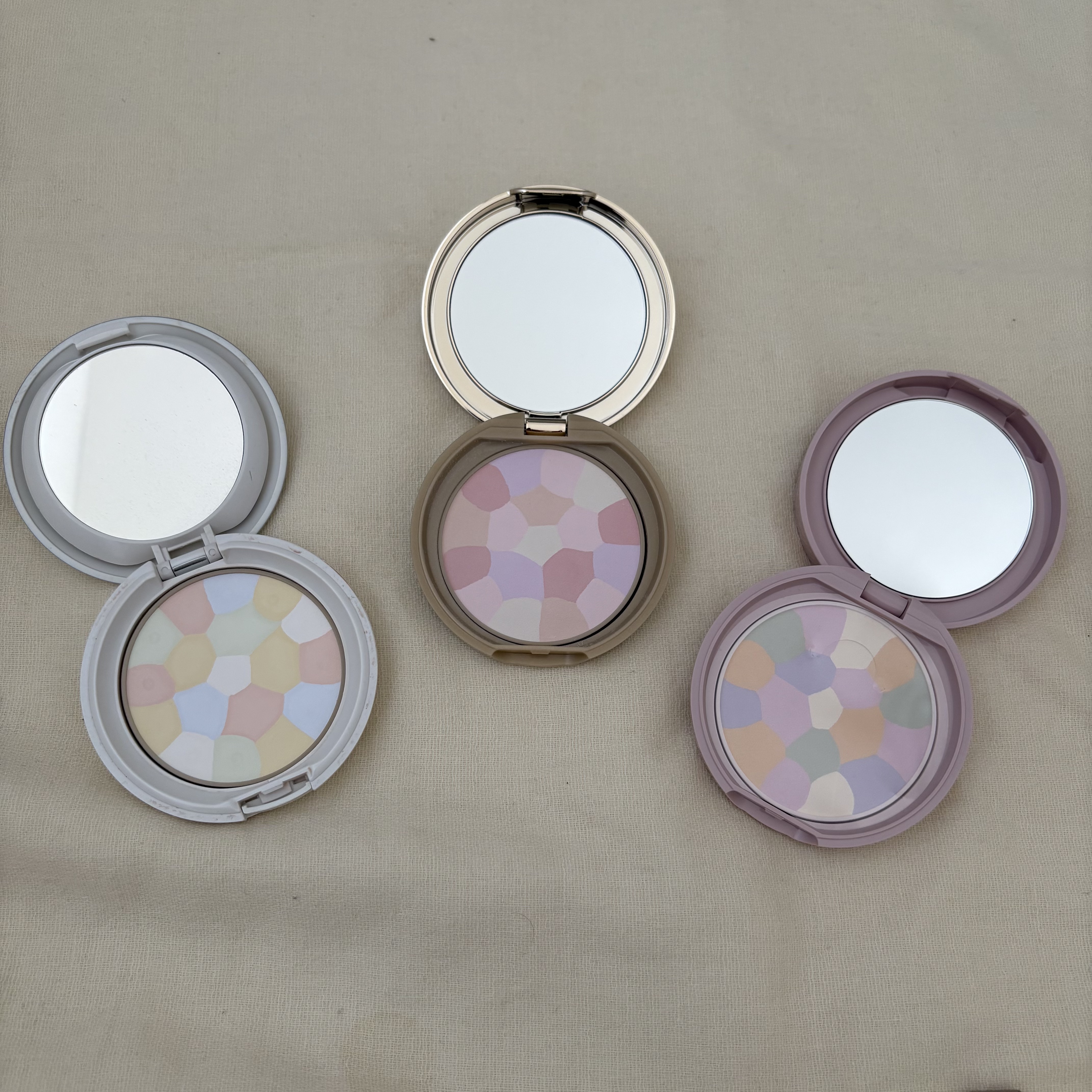 マシュマロフィニッシュパウダー　～Abloom～/キャンメイク/プレストパウダーを使ったクチコミ（1枚目）