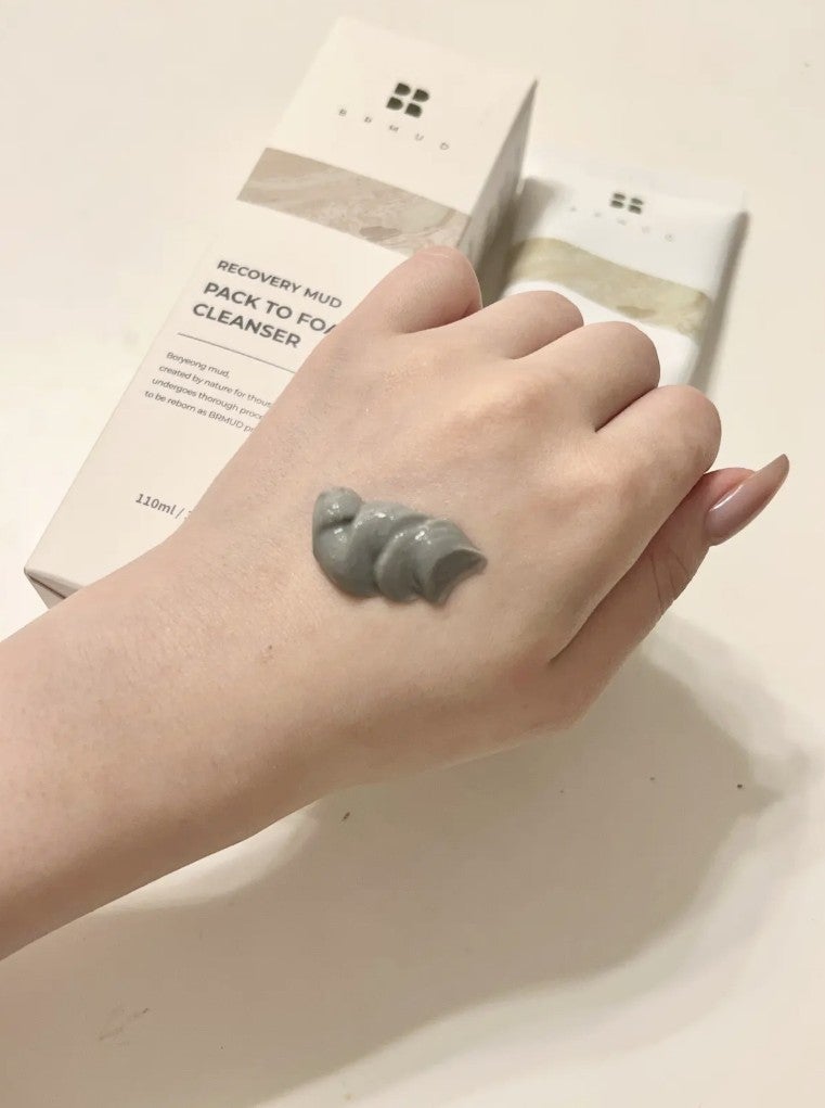 リカバリーマッドバックツーフォームクレンザー/BRMUD/洗顔フォームを使ったクチコミ(2枚目)