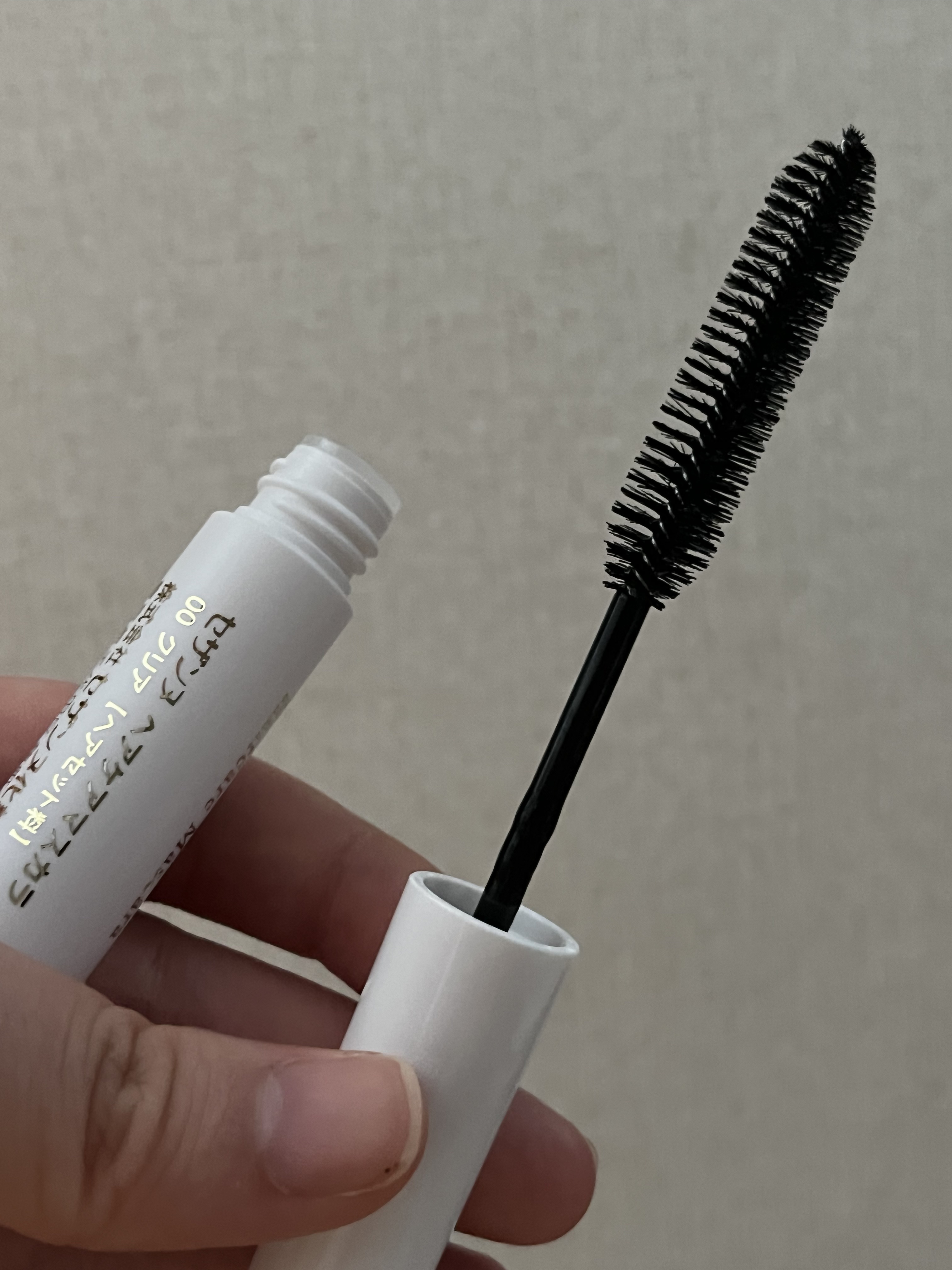 ヘアケアマスカラ/CEZANNE/ヘアジェルを使ったクチコミ（1枚目）