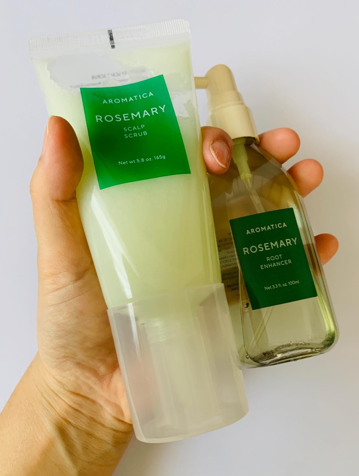 ローズマリー スカルプ スクラブ/AROMATICA/ヘッドスクラブを使ったクチコミ(5枚目)