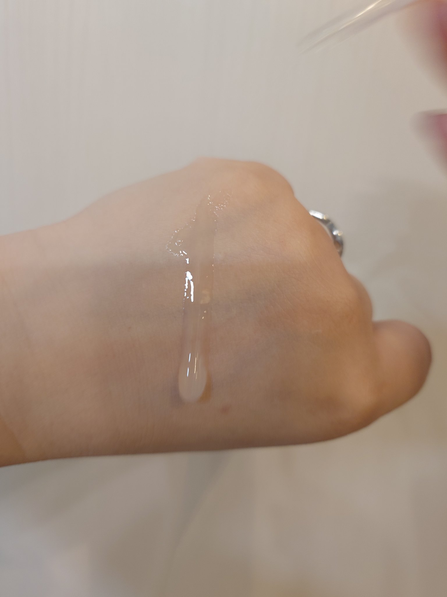 スノーアンプル/CHARDE/美容液を使ったクチコミ（3枚目）