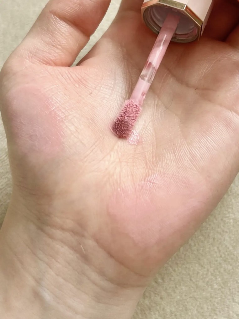 ペタルドロップリキッドブラッシャー/DEAR DAHLIA/リキッドチークを使ったクチコミ（2枚目）