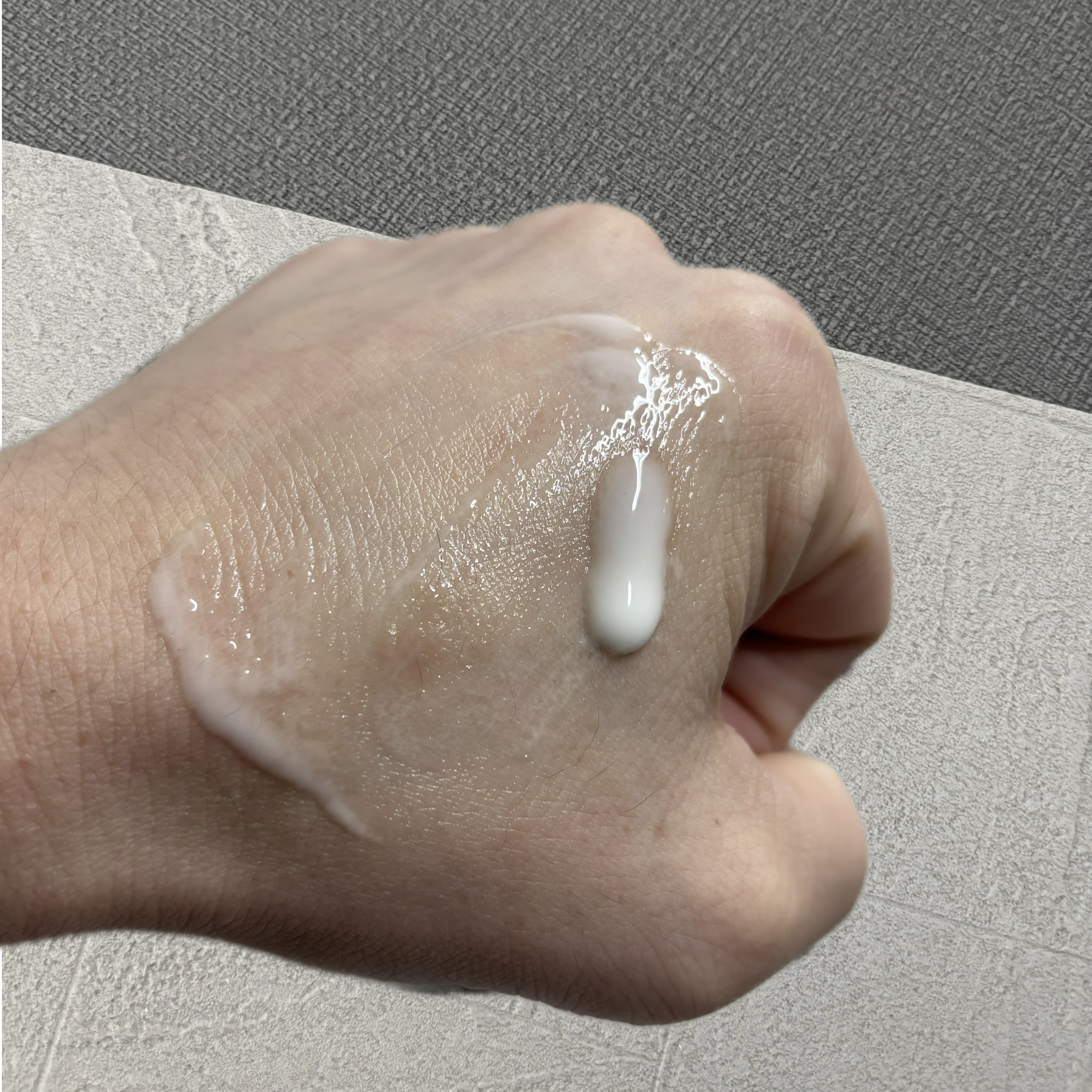 ニベアUV ディープ プロテクト＆ケア ジェル/ニベア/日焼け止めジェルを使ったクチコミ（3枚目）