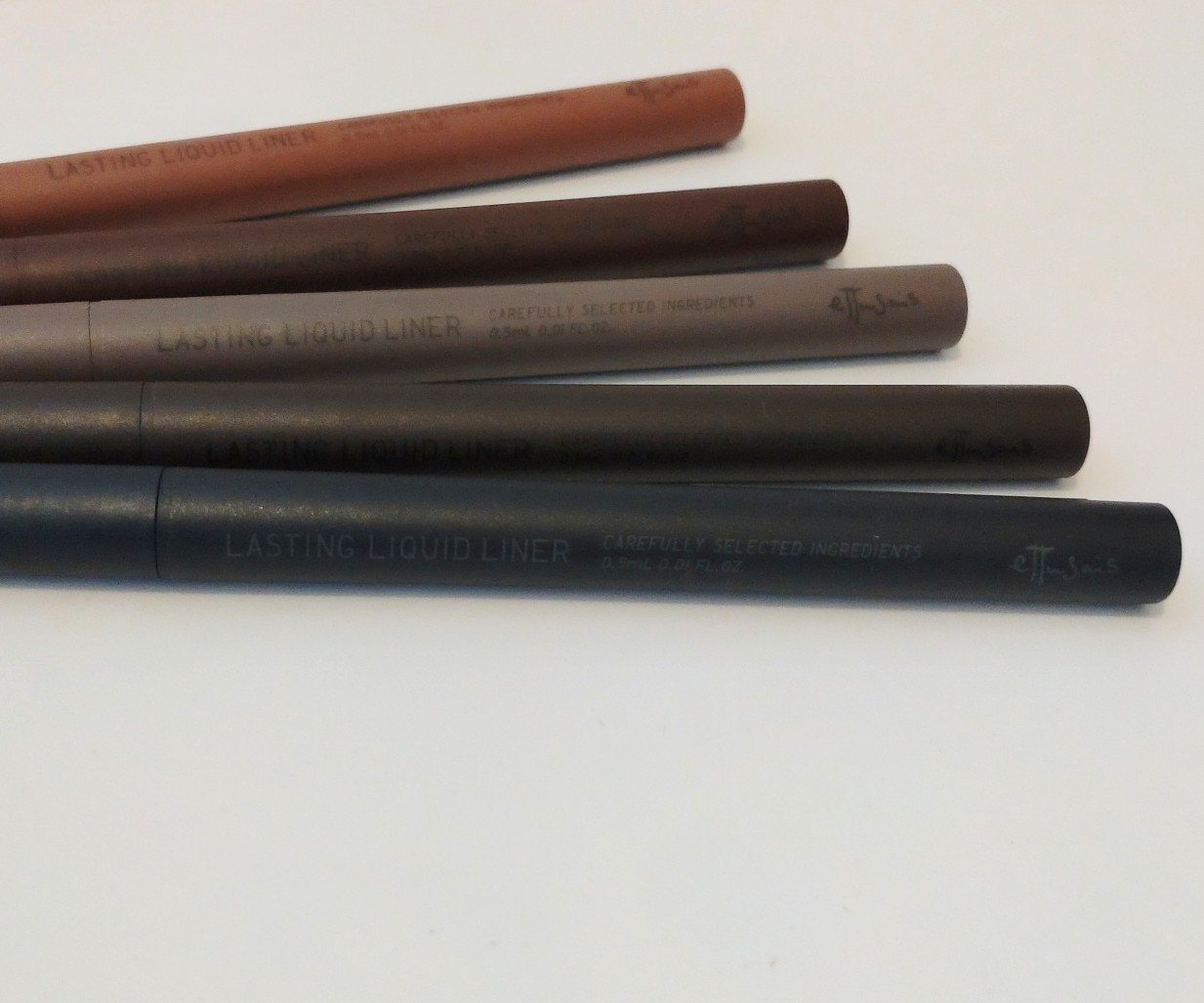 エテュセ ラスティング リキッドライナー/ettusais/リキッドアイライナーを使ったクチコミ（2枚目）