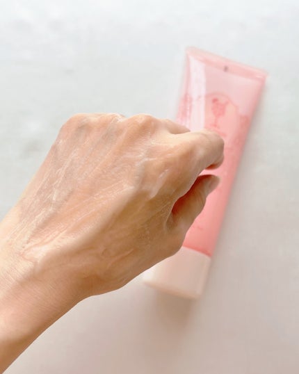 BIBIDAY TEA TIME フラッペジェル アイス白桃ティーの香り /BIBIDAY/ボディローションを使ったクチコミ(4枚目)