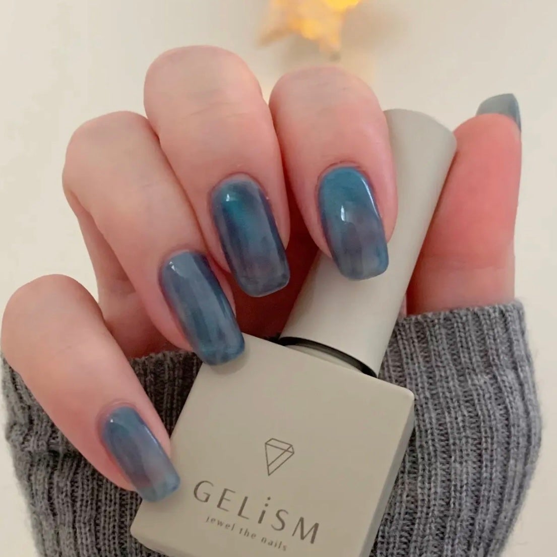 yomogi on LIPS 「#砂浜映えフットネイル┈┈┈┈┈┈┈┈D-UPGELiSMジェ..」(1枚目)