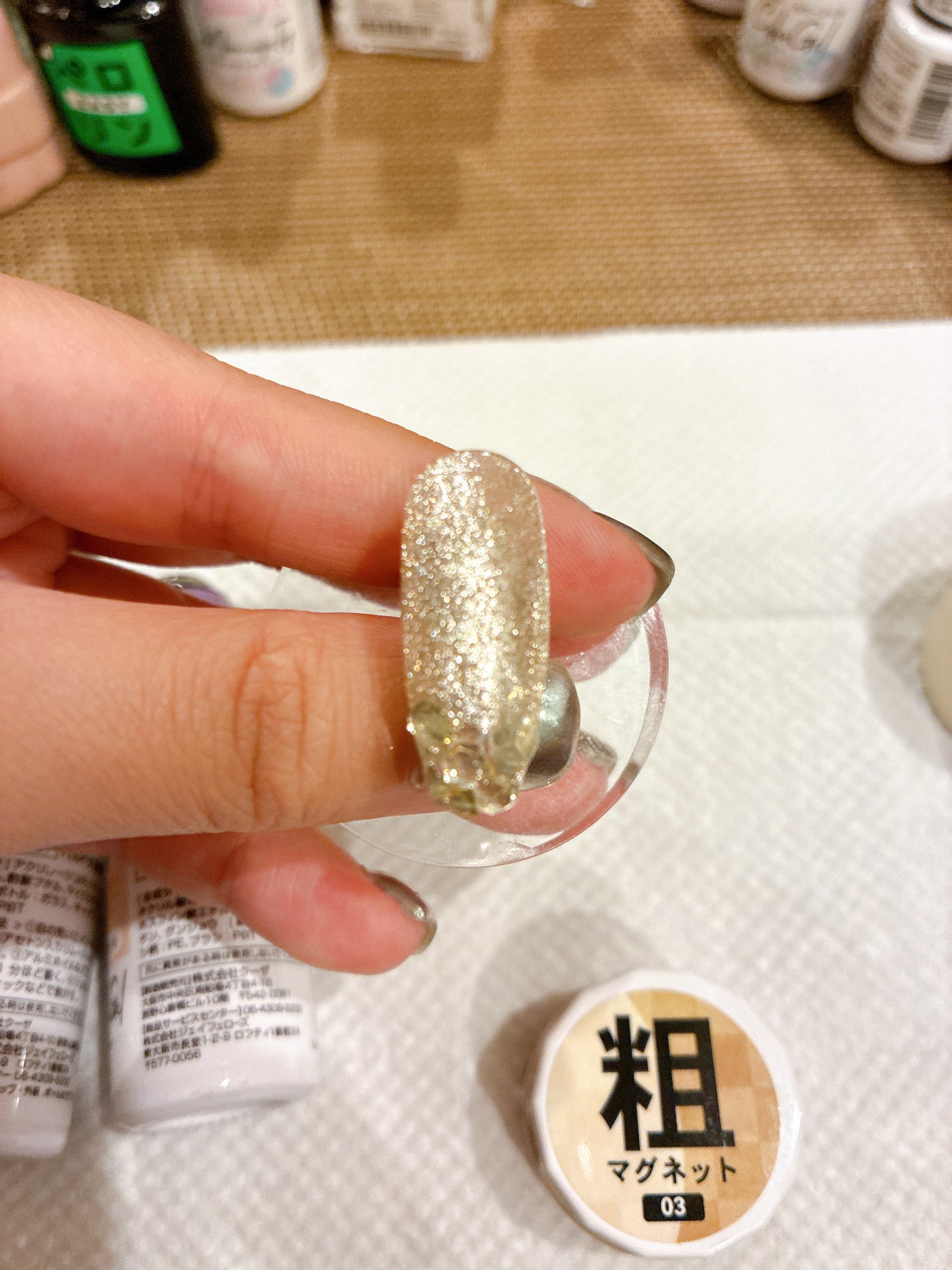 あきの on LIPS 「下地CanDoベースコート色付きベースジェルSHEEROCHE..」(3枚目)