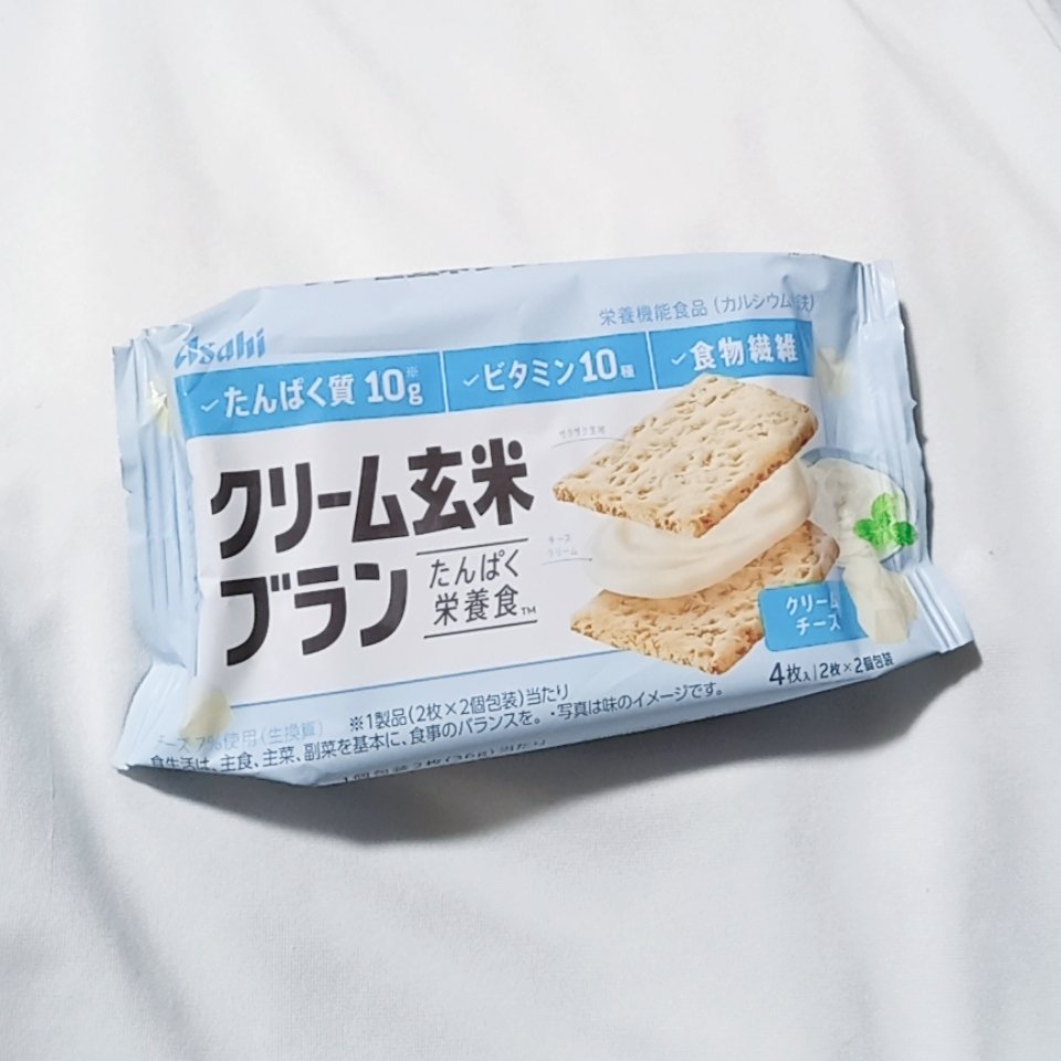 アサヒフードアンドヘルスケア バランスアップ クリーム玄米ブラン クリームチーズのクチコミ「チーズ愛好家ならハマる…かもしれない……
ーーーーーーーーーーーーーーーーーーーーーーーー
ア.....」（1枚目）
