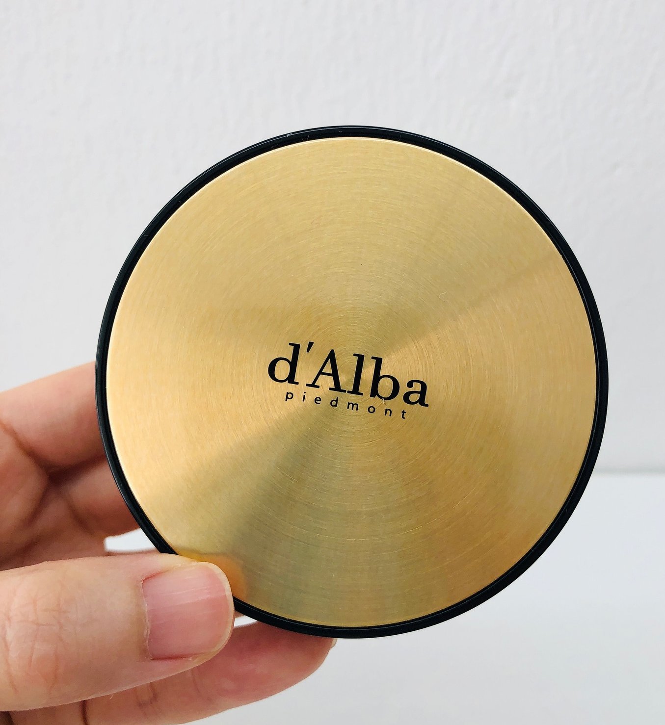 グロウフィットセラムカバークッション 23 ミディアムベージュ/ダルバ/クッションファンデーションを使ったクチコミ（2枚目）