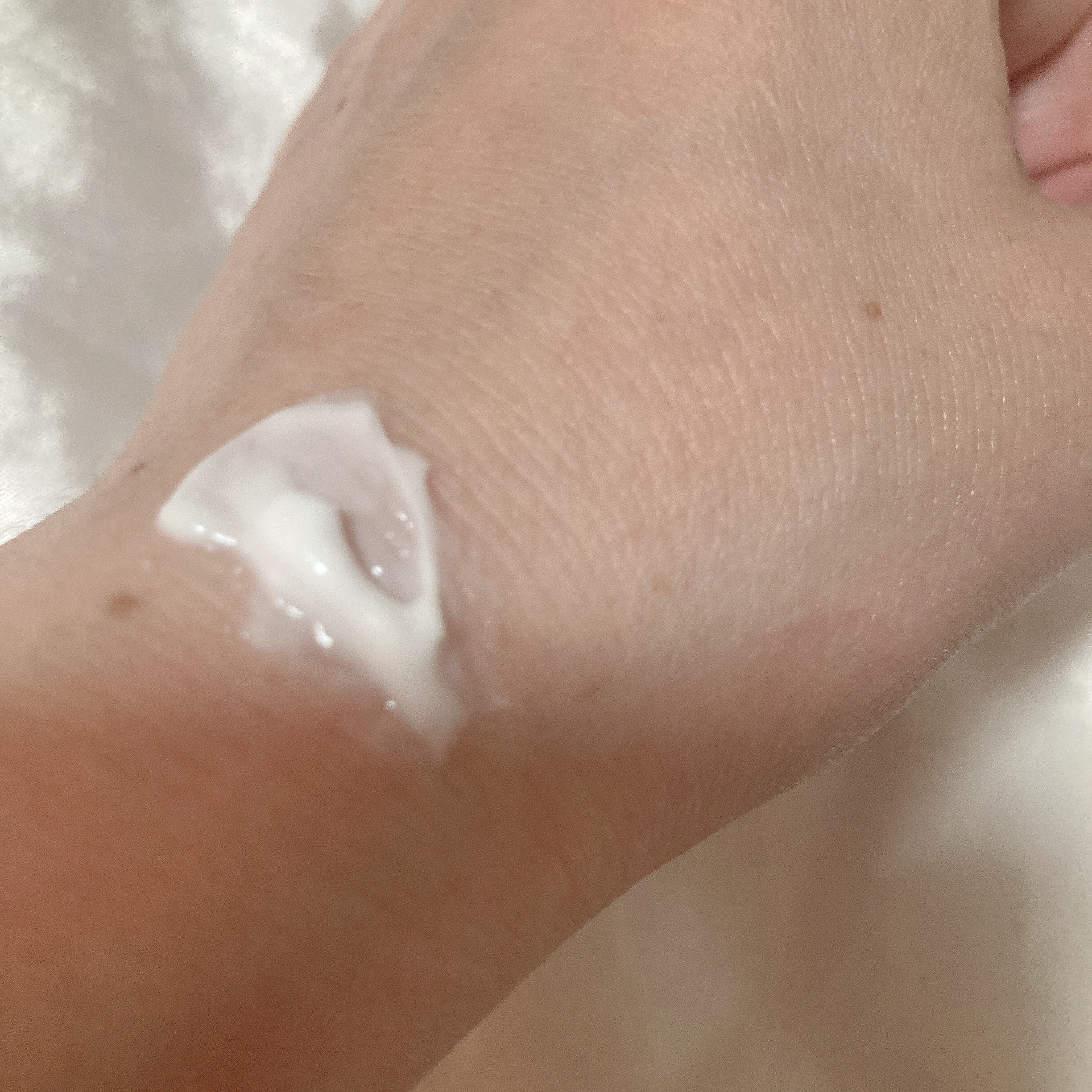 チャンス オー フレッシュ ボディ クリーム NE/CHANEL/ボディクリームを使ったクチコミ（3枚目）