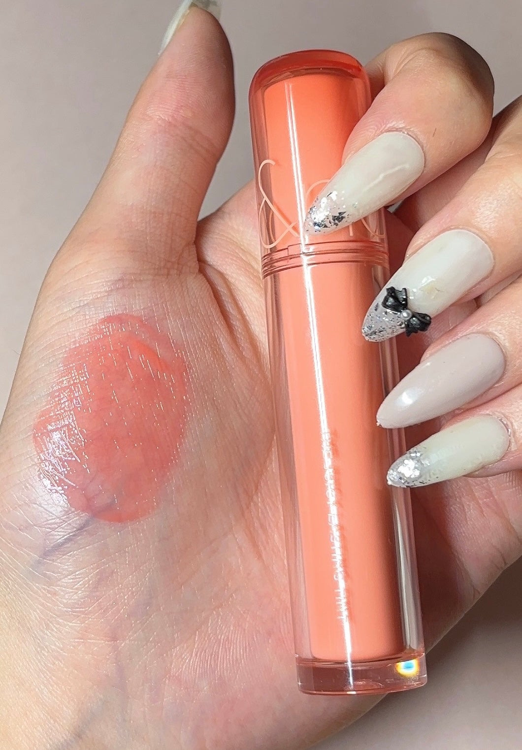 フィー 3Dボリューミンググロス/fwee/リップグロスを使ったクチコミ(3枚目)