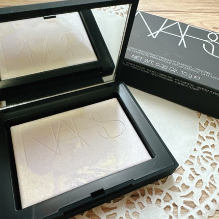 ライトリフレクティング プリズマティックパウダー/NARS/プレストパウダーを使ったクチコミ(4枚目)