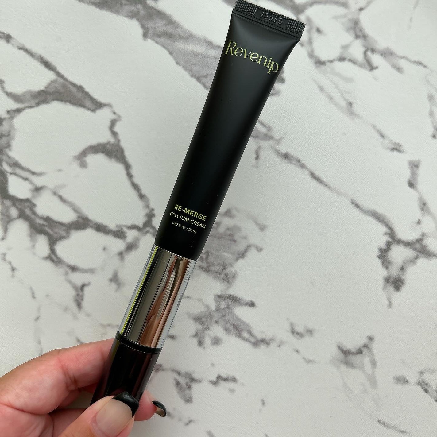 リマージカルシウム振動アイクリーム/REVENIP/フェイスクリームを使ったクチコミ(2枚目)