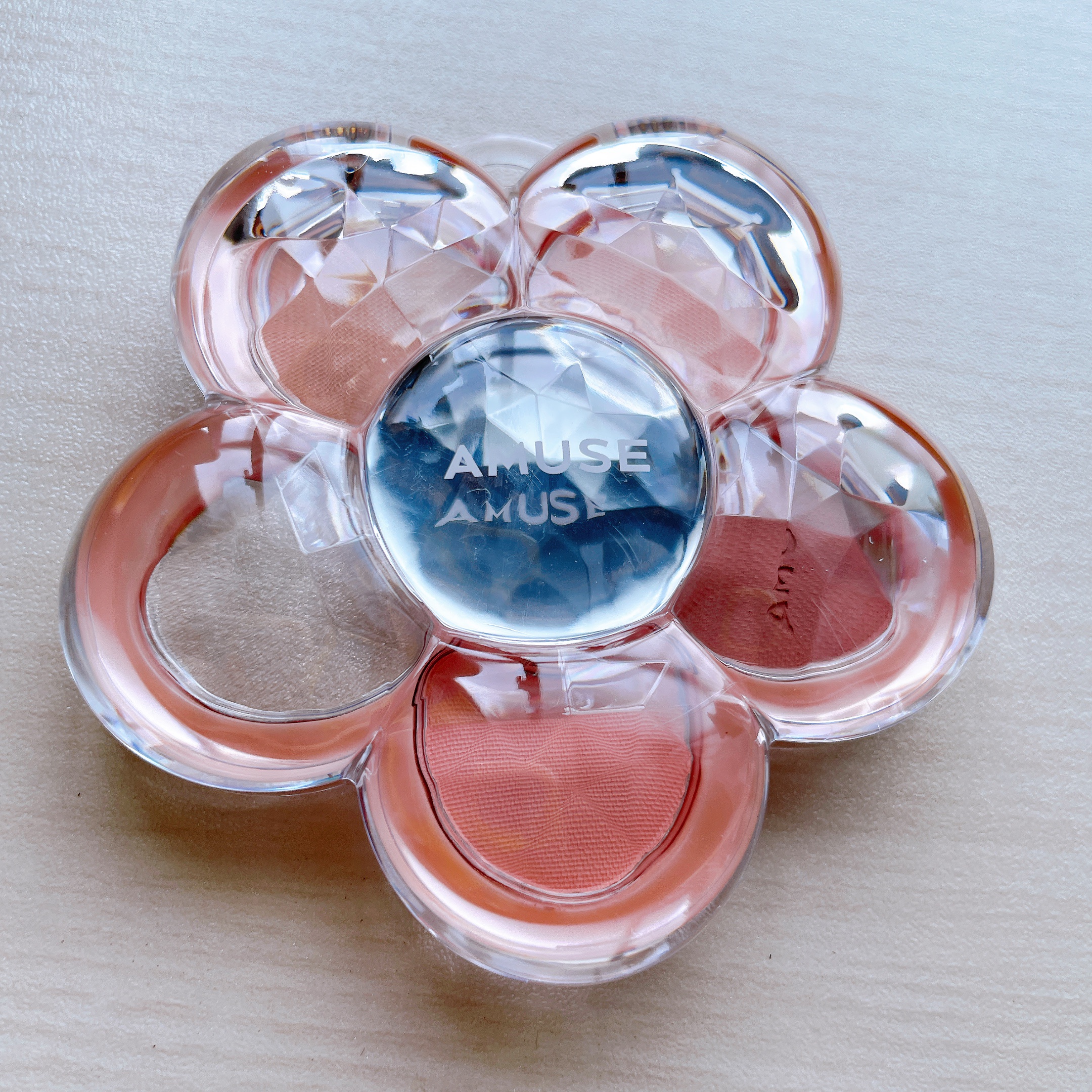 フローラアイパレット/AMUSE/アイシャドウを使ったクチコミ（3枚目）