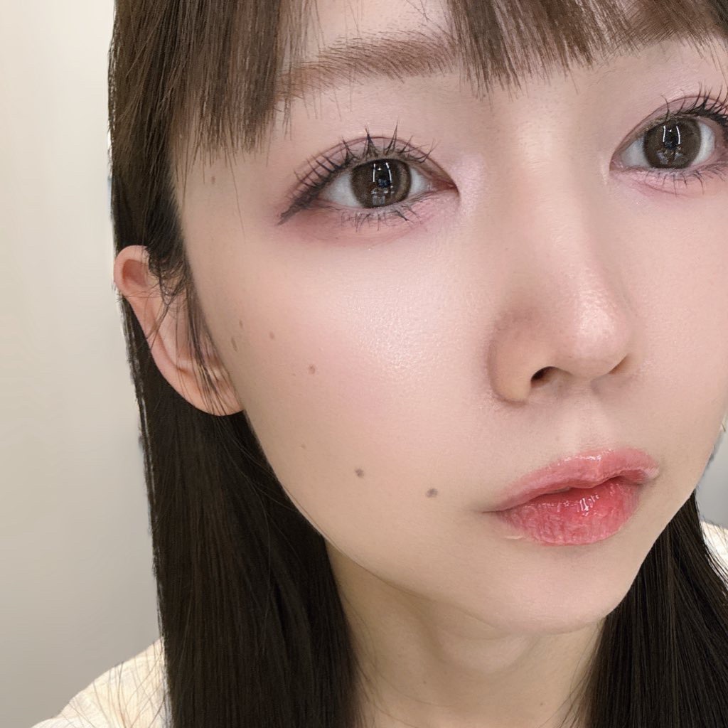 フェイスダイヤモンド/AMUSE/パウダーハイライトを使ったクチコミ（2枚目）