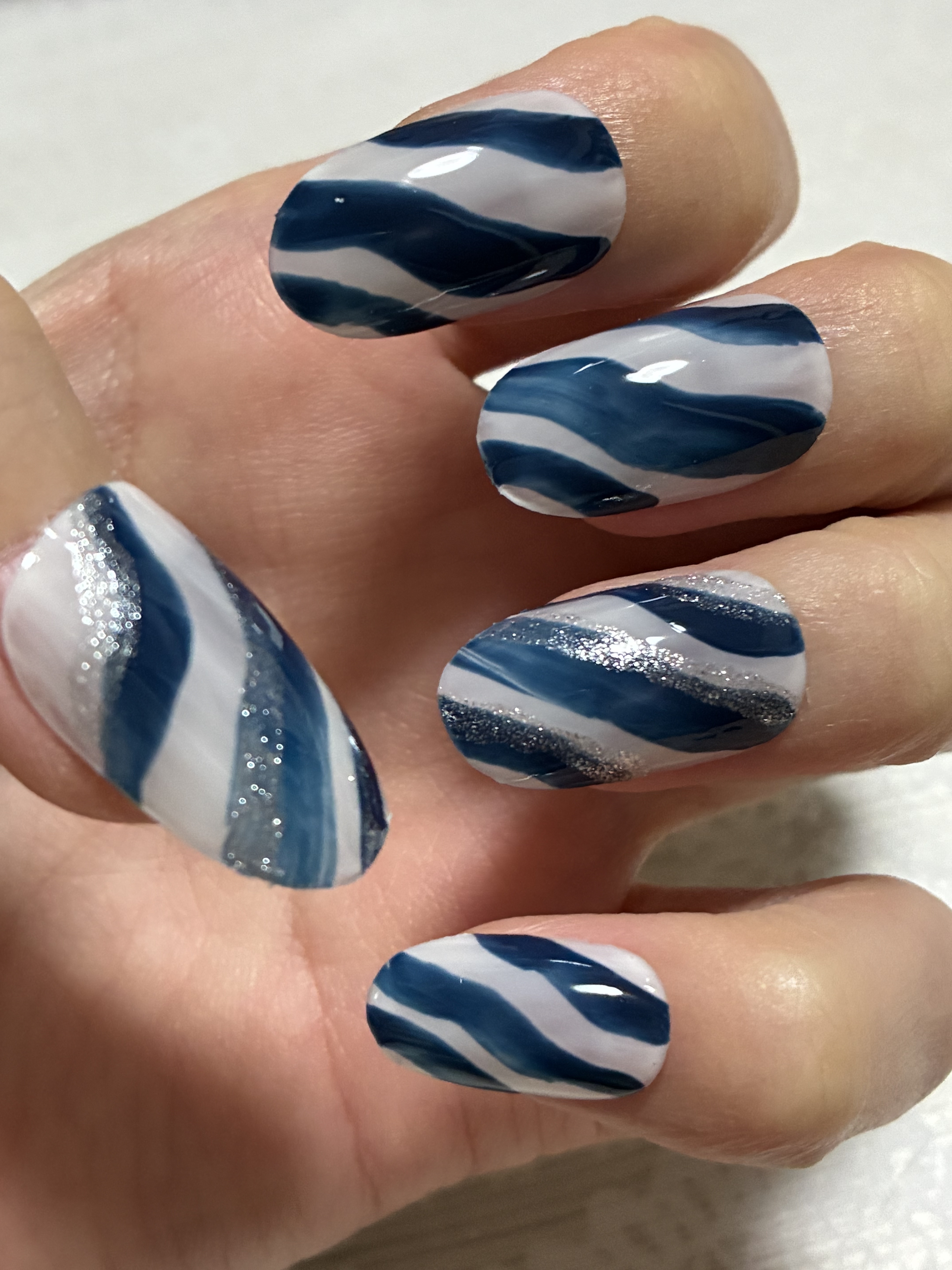 ネイル エナメル/ちふれ/マニキュアを使ったクチコミ（2枚目）