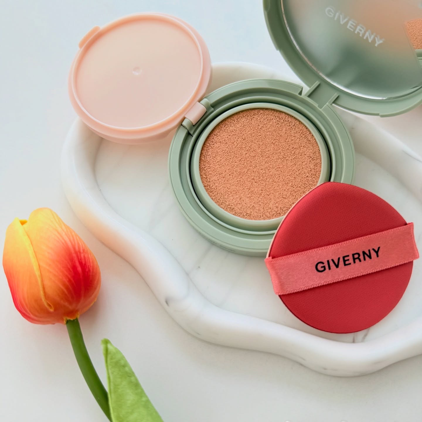 ジヴェルニー 密着カバークッション/GIVERNY/クッションファンデーションを使ったクチコミ（3枚目）