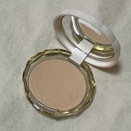 UVシルクカバーパウダー/CEZANNE/プレストパウダーを使ったクチコミ(4枚目)