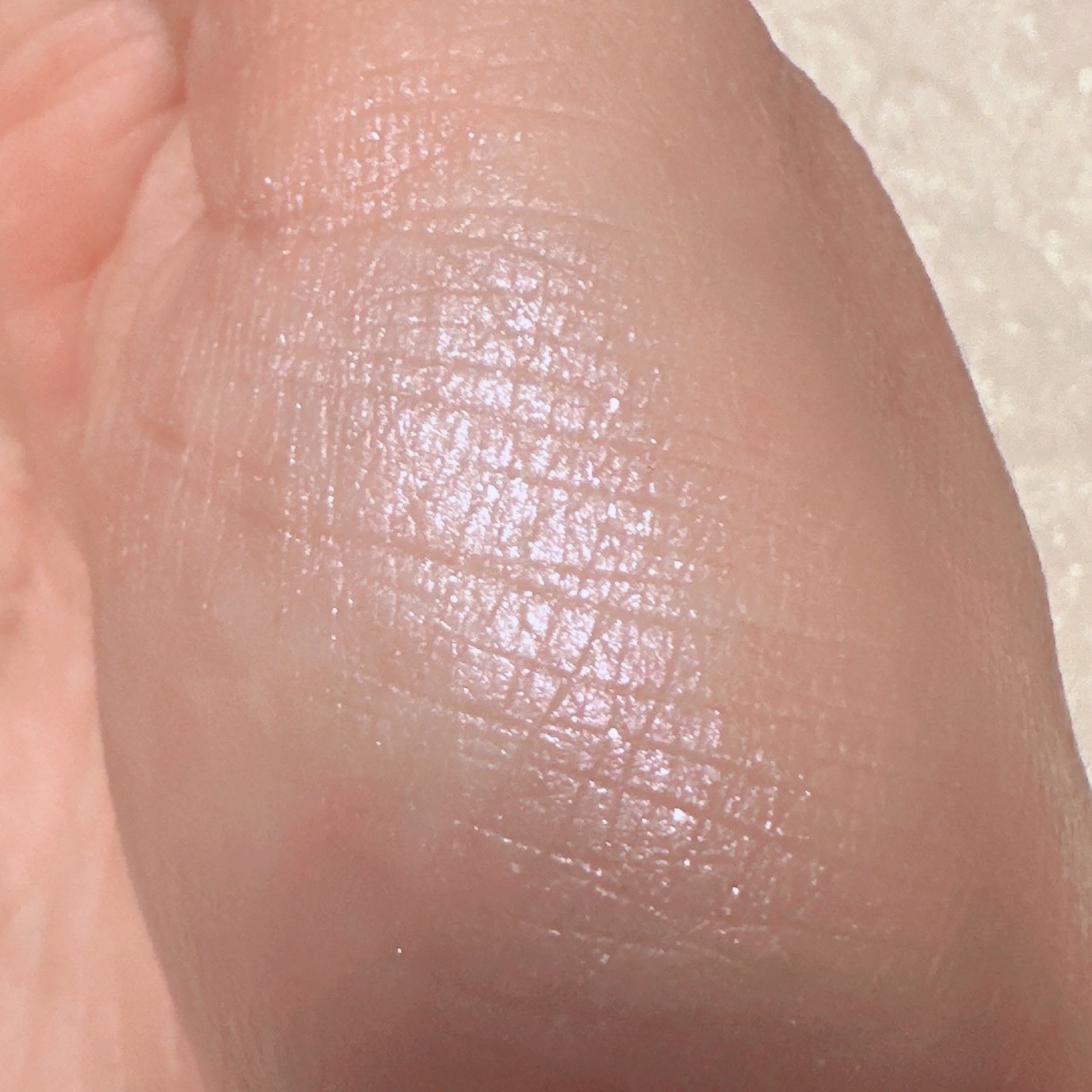 マルチカラーバリエーション トゥインクル/チャコット・コスメティクス/単色アイシャドウを使ったクチコミ（3枚目）