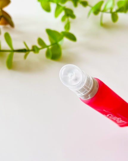 Lip Care Color Oil/BeginS by JUNGSAEMMOOL/リップオイルを使ったクチコミ(3枚目)