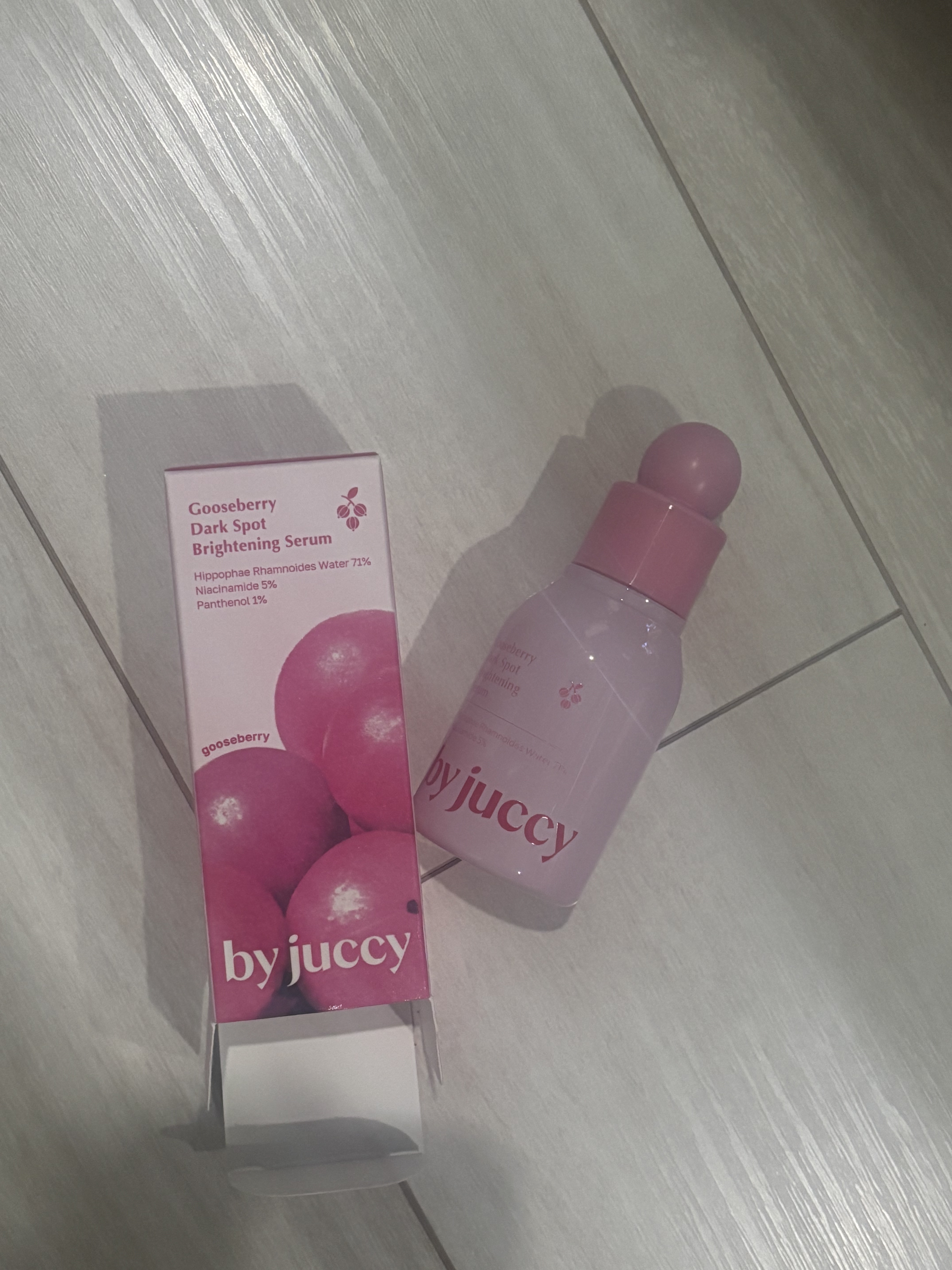 Gooseberry Dark Spot Brightening Serum/By Juccy/美容液を使ったクチコミ（2枚目）
