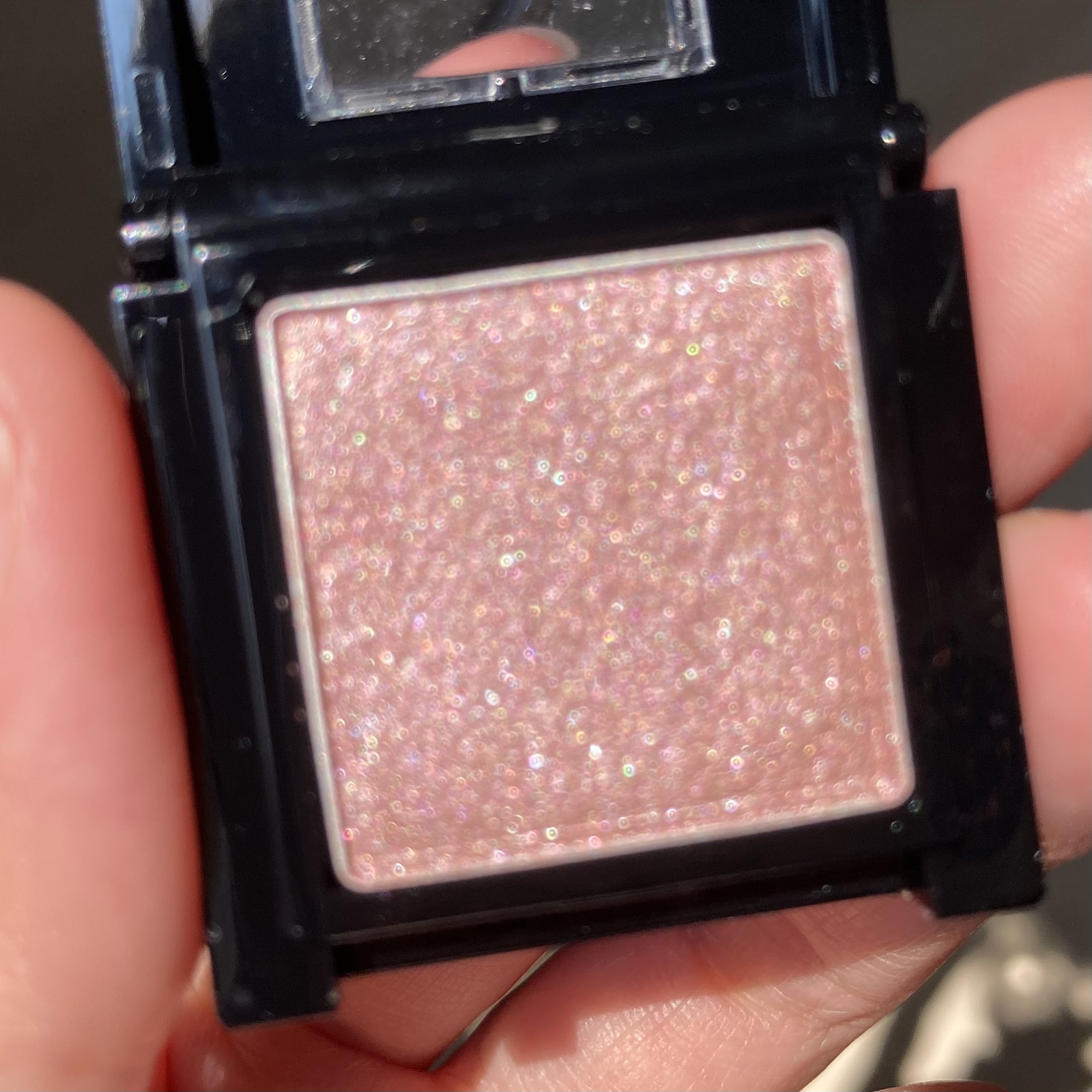 ヴィセ アヴァン シングルアイカラー/Visée/単色アイシャドウを使ったクチコミ（2枚目）