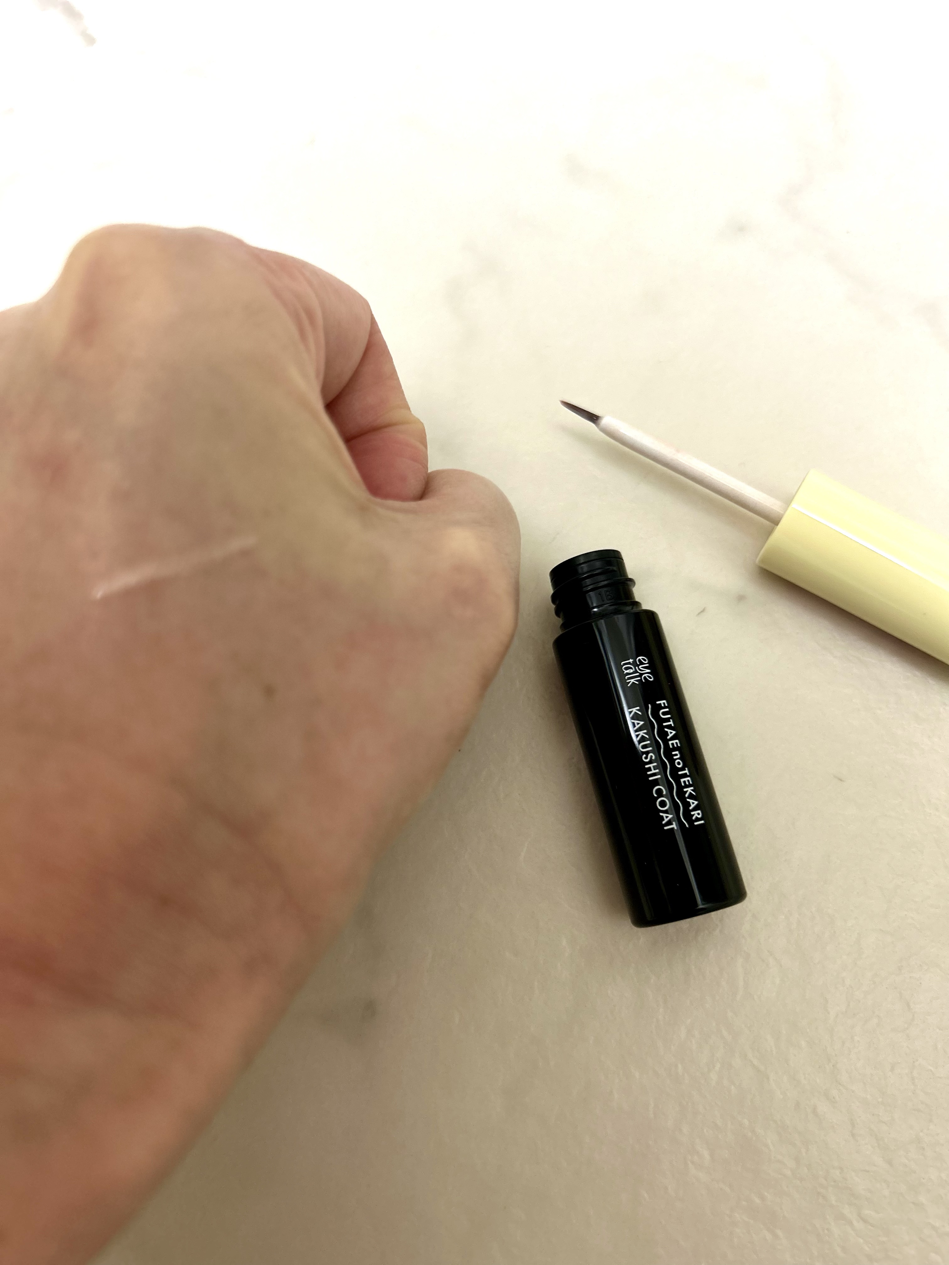 ふたえのテカリ隠しコート/アイトーク/二重まぶた用アイテムを使ったクチコミ（3枚目）