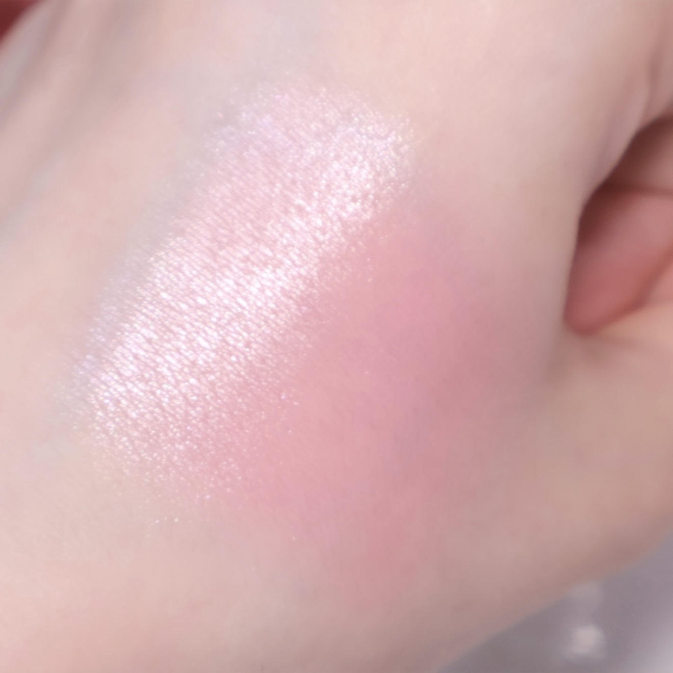 3CE ブラッシュライター #SLICK/3CE/パウダーチークを使ったクチコミ（2枚目）