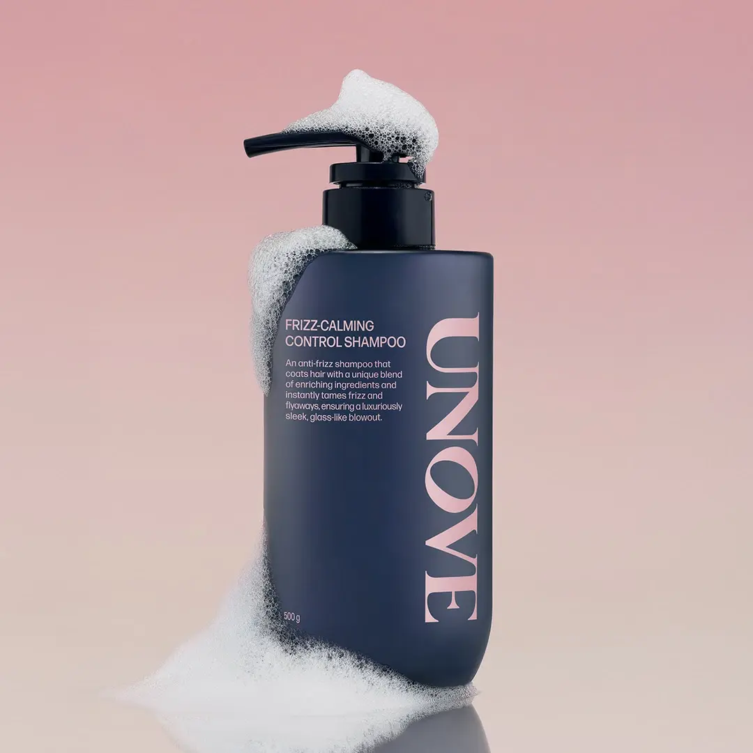 フリズカーミングコントロールオイル/UNOVE/ヘアオイルを使ったクチコミ(2枚目)