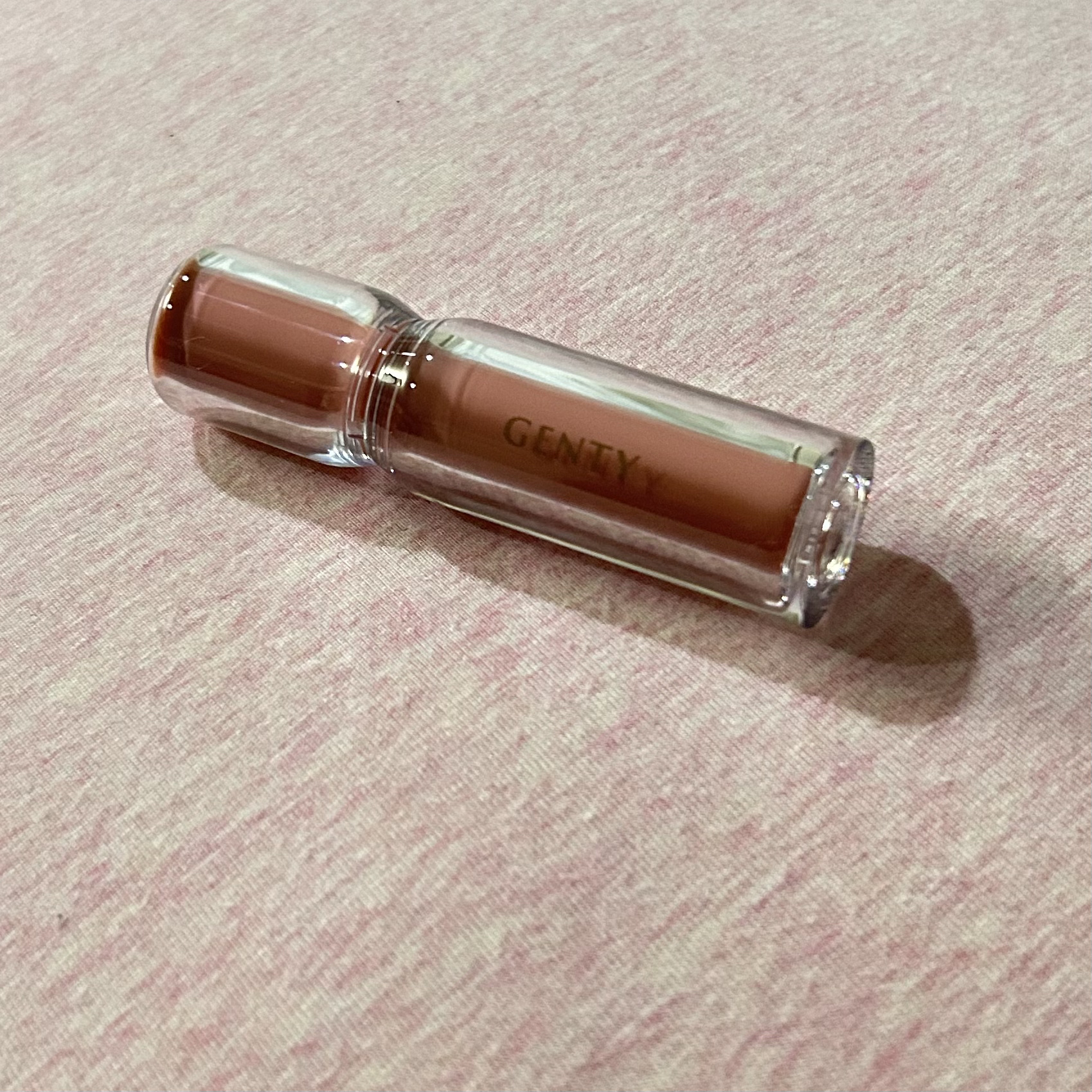 ジェンティー　モチュルンリップグロス 004e ミューズコーラル/GENTY/リップグロスを使ったクチコミ（1枚目）