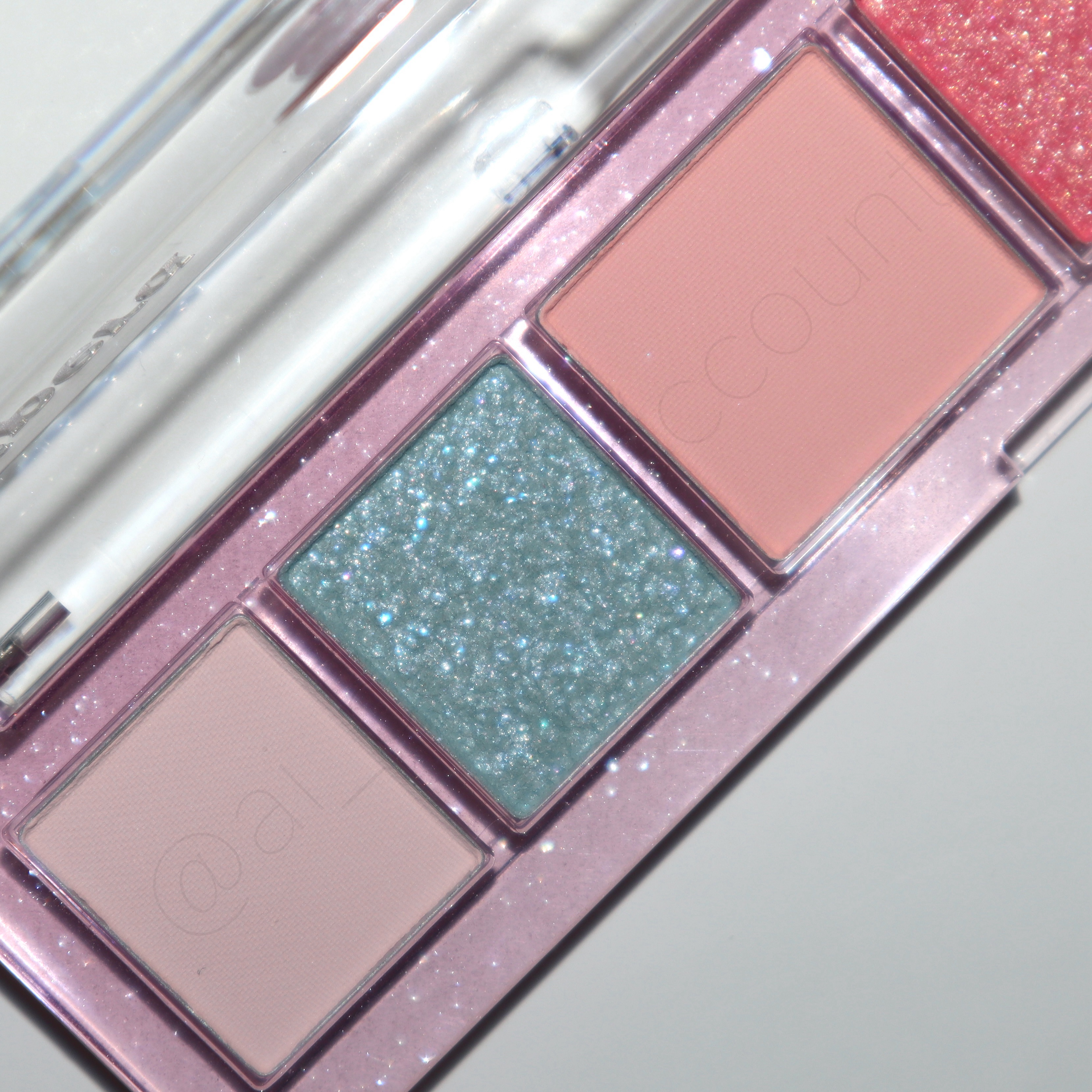 オール テイク ムード パレット(24AD)/PERIPERA/アイシャドウパレットを使ったクチコミ（2枚目）