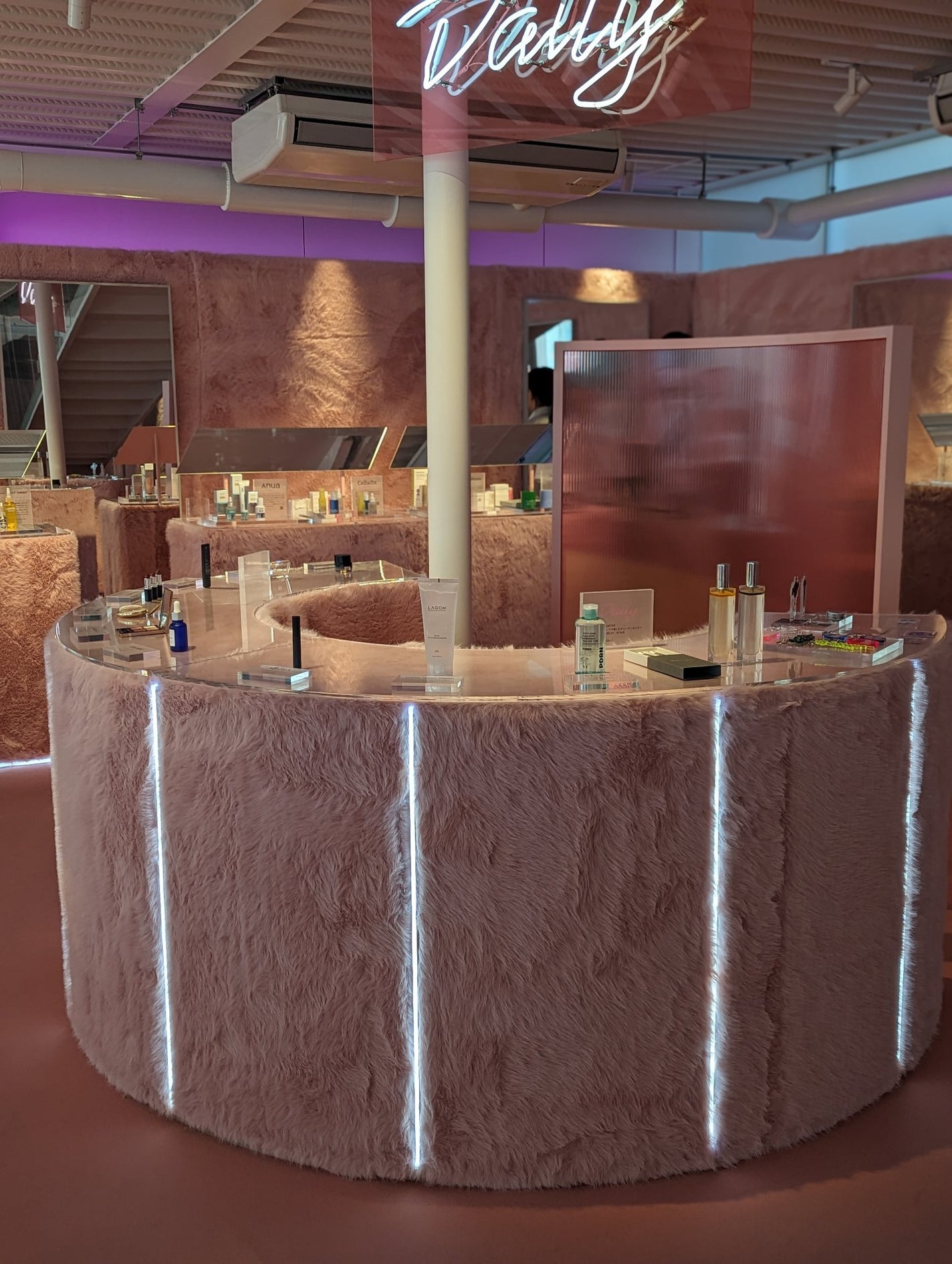 blogoo on LIPS 「小田切ヒロさんのPOPUP/ENERGETICMONSTER6..」(2枚目)