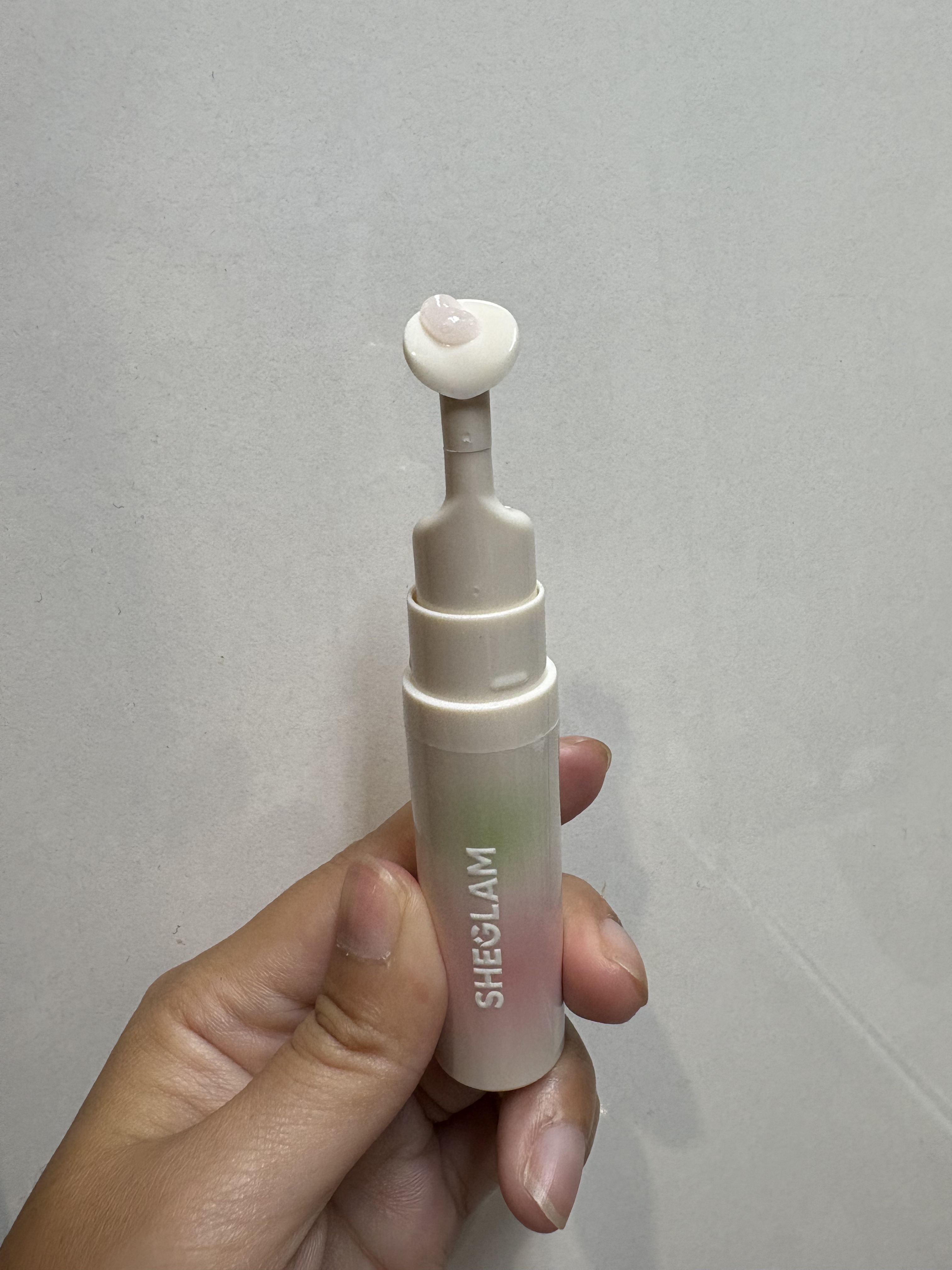 バブルバフ リップスクラブ/SHEGLAM/リップスクラブを使ったクチコミ（2枚目）