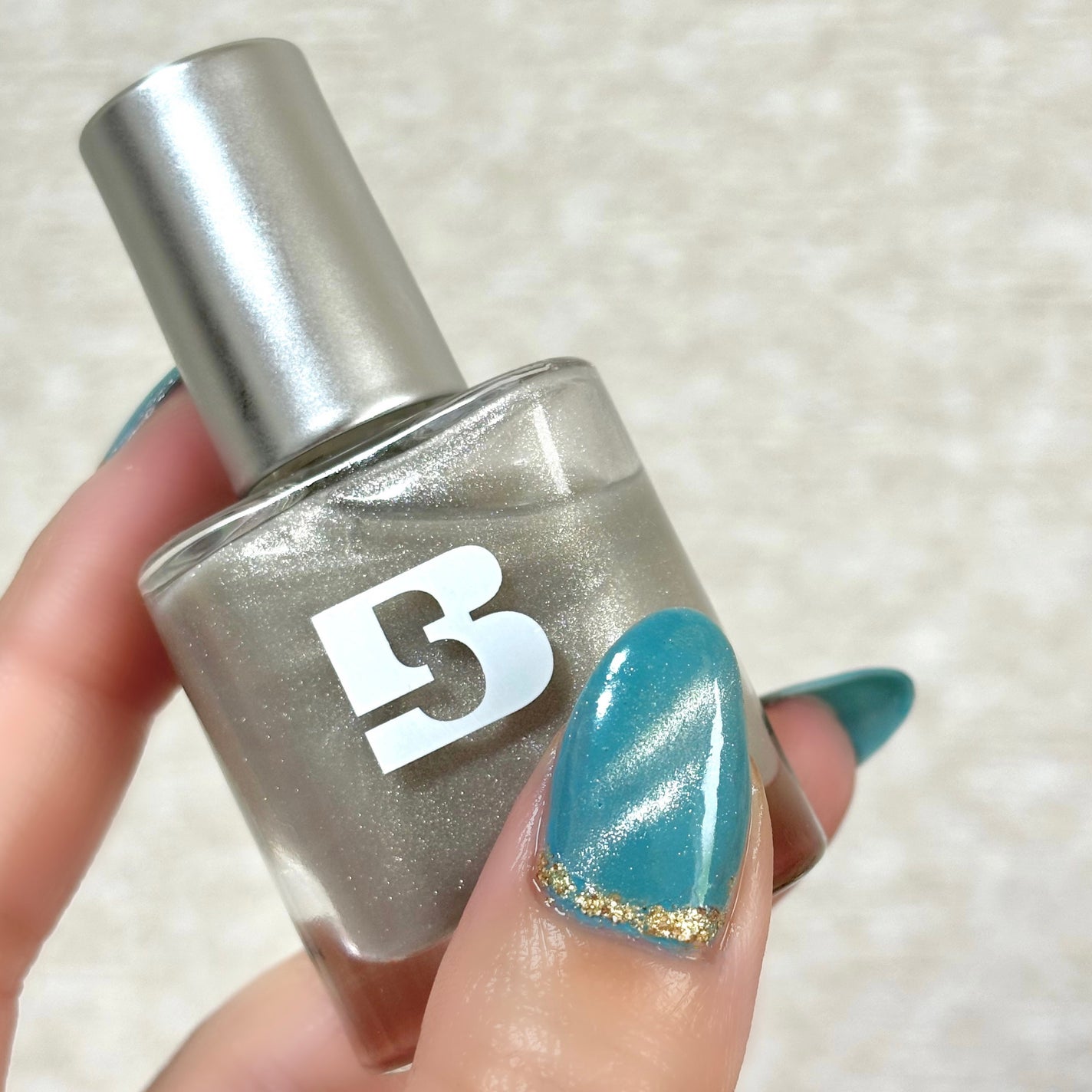 カラフルネイルズ/キャンメイク/マニキュアを使ったクチコミ(6枚目)