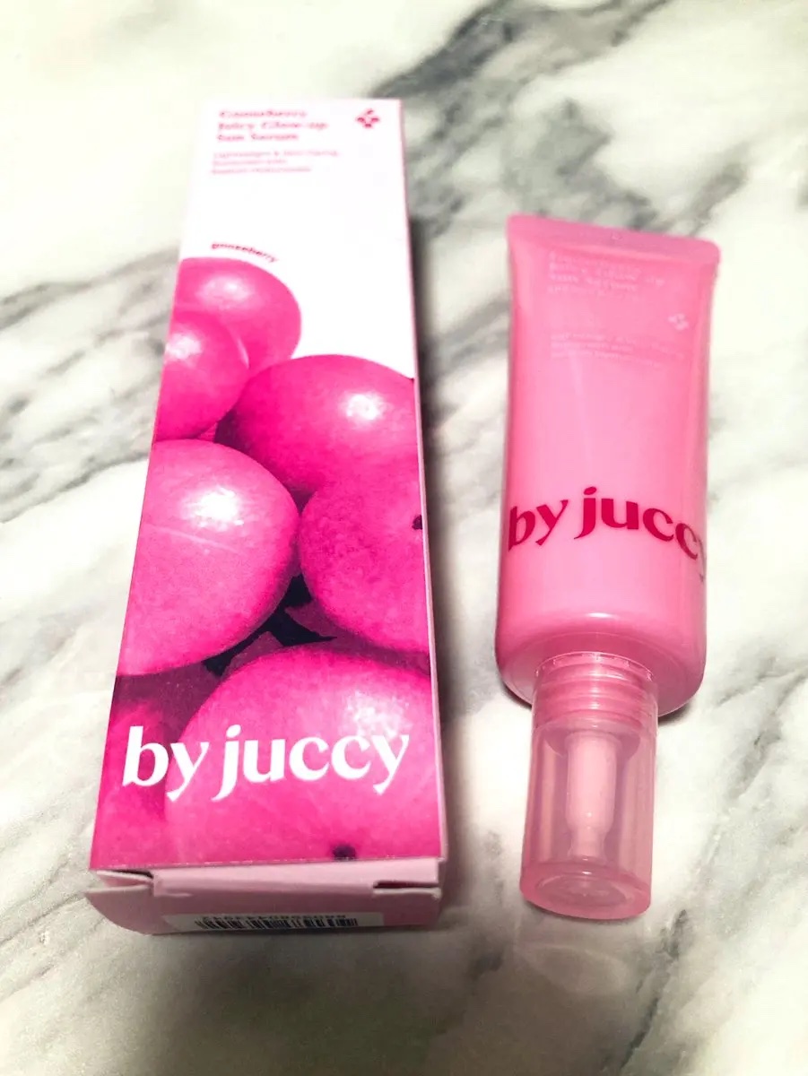 Gooseberry Juicy Glow-up Sun Serum/By Juccy/日焼け止めミルクを使ったクチコミ（1枚目）