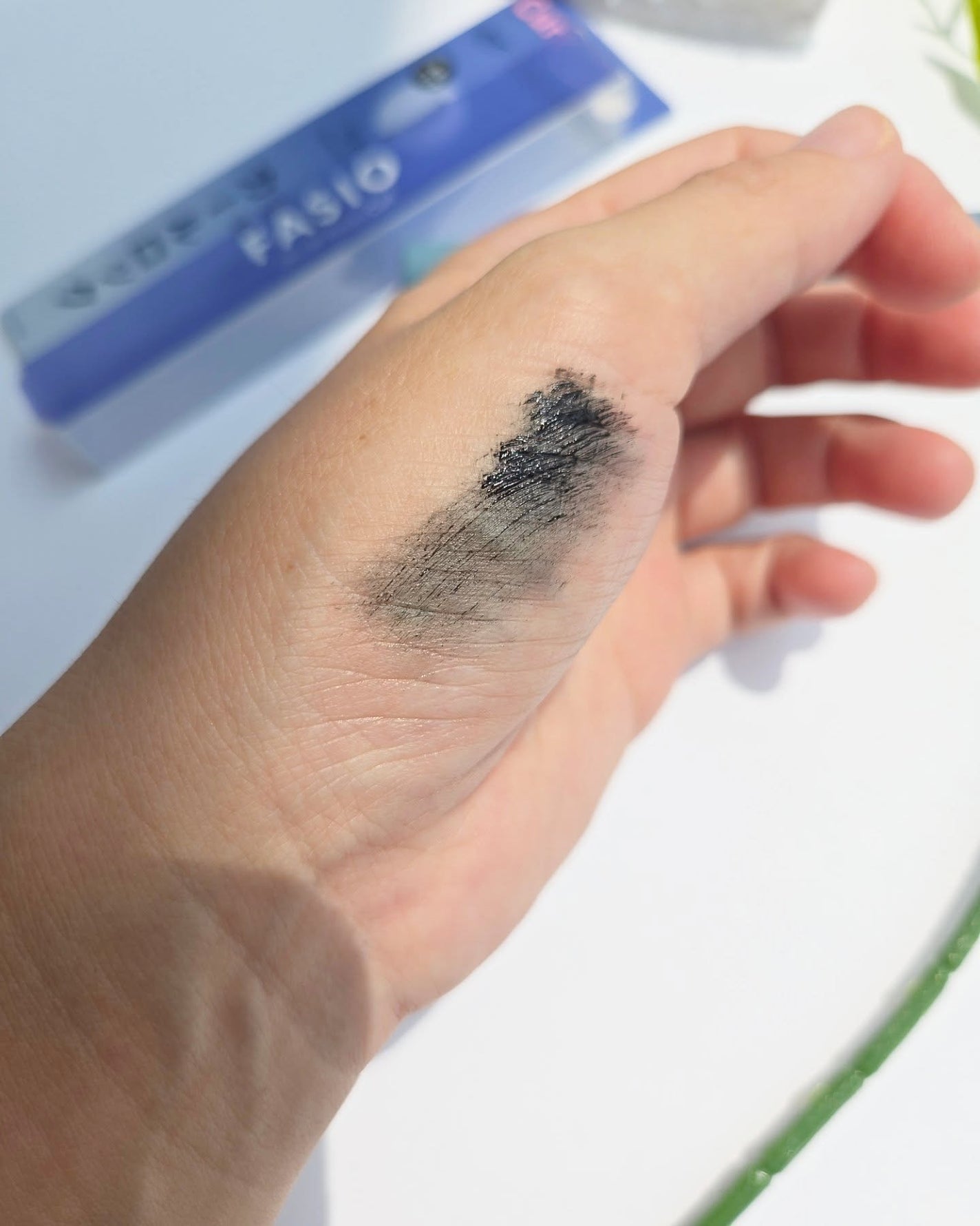 ウルトラ WP マスカラ (カール)/FASIO/マスカラを使ったクチコミ(4枚目)