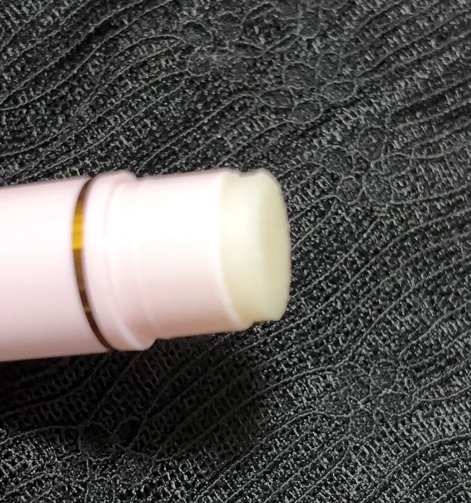 シャチハタ リップ美容スティック/ステーショナリーコスメ/リップクリームを使ったクチコミ(4枚目)