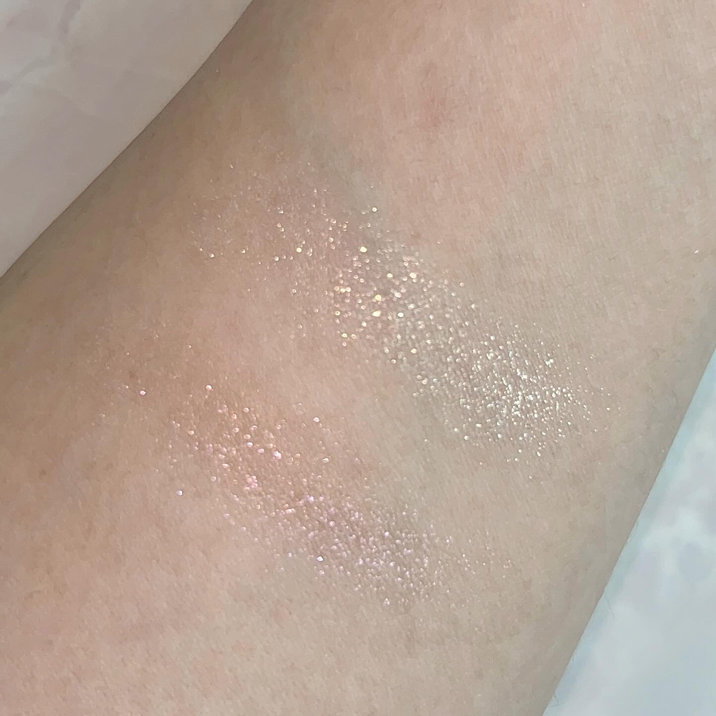 ラズル アイカラー/エレガンス ラズル /単色アイシャドウを使ったクチコミ（3枚目）