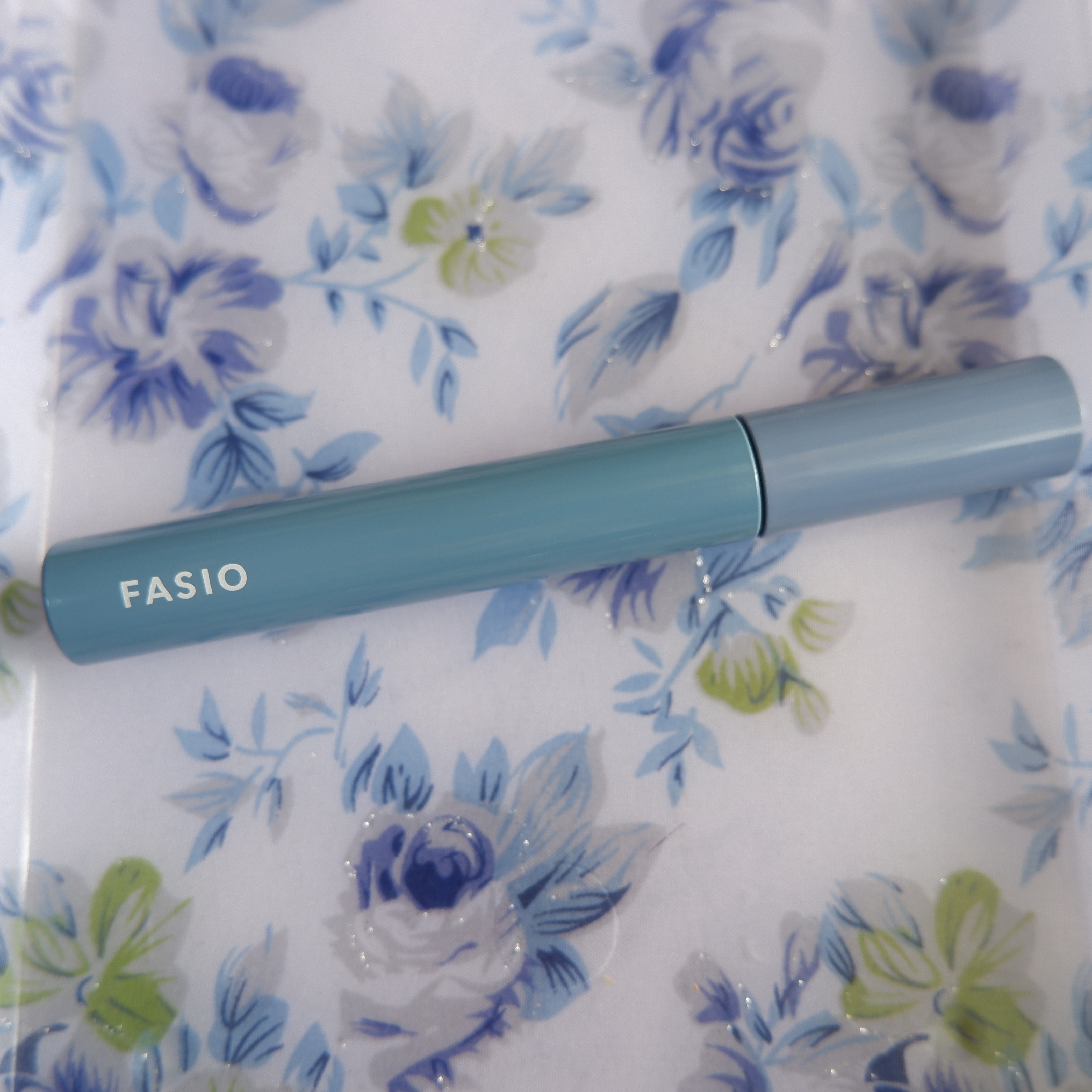 ウルトラ WP マスカラ (カール)/FASIO/マスカラを使ったクチコミ（1枚目）