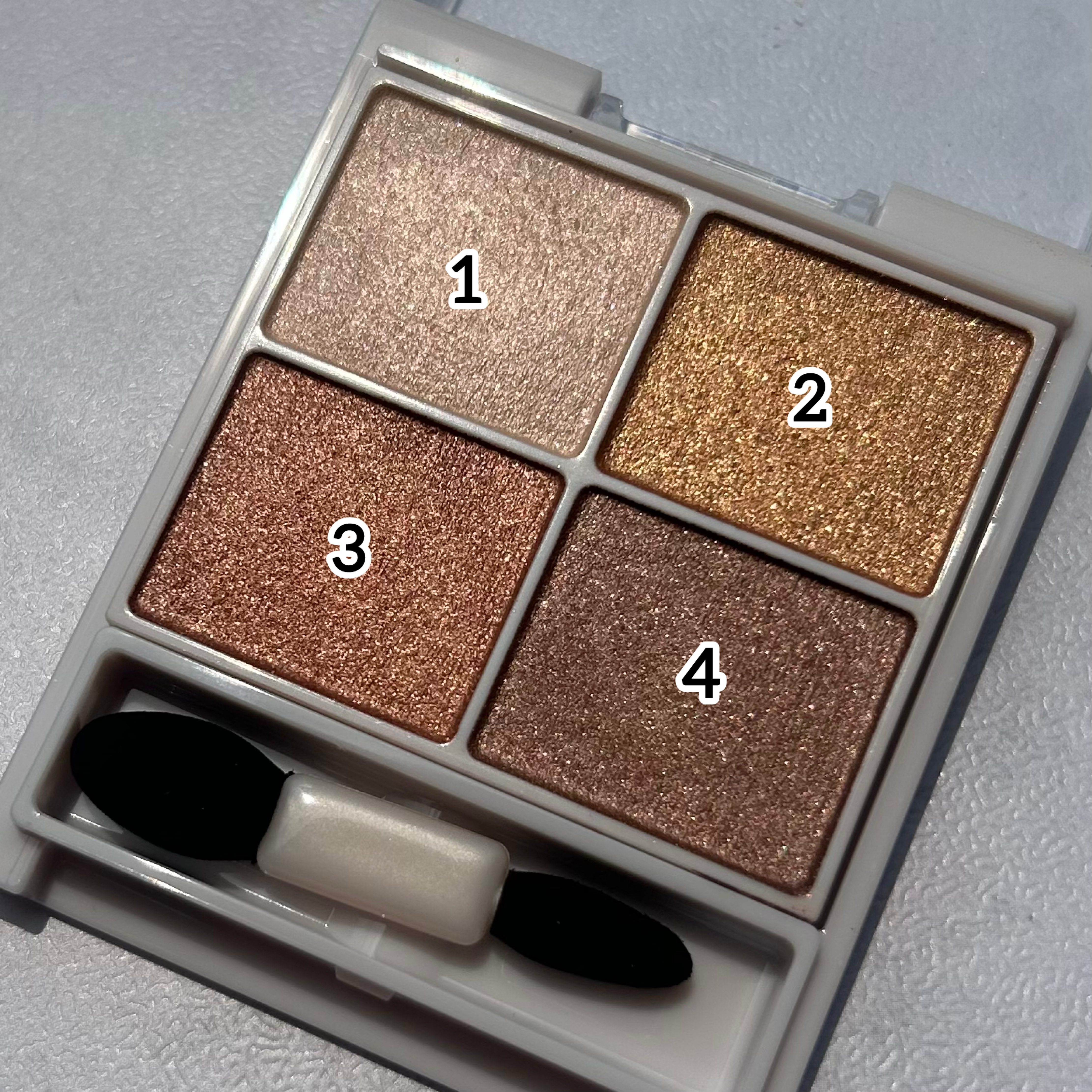 シルキースフレアイズ/キャンメイク/アイシャドウパレットを使ったクチコミ（2枚目）