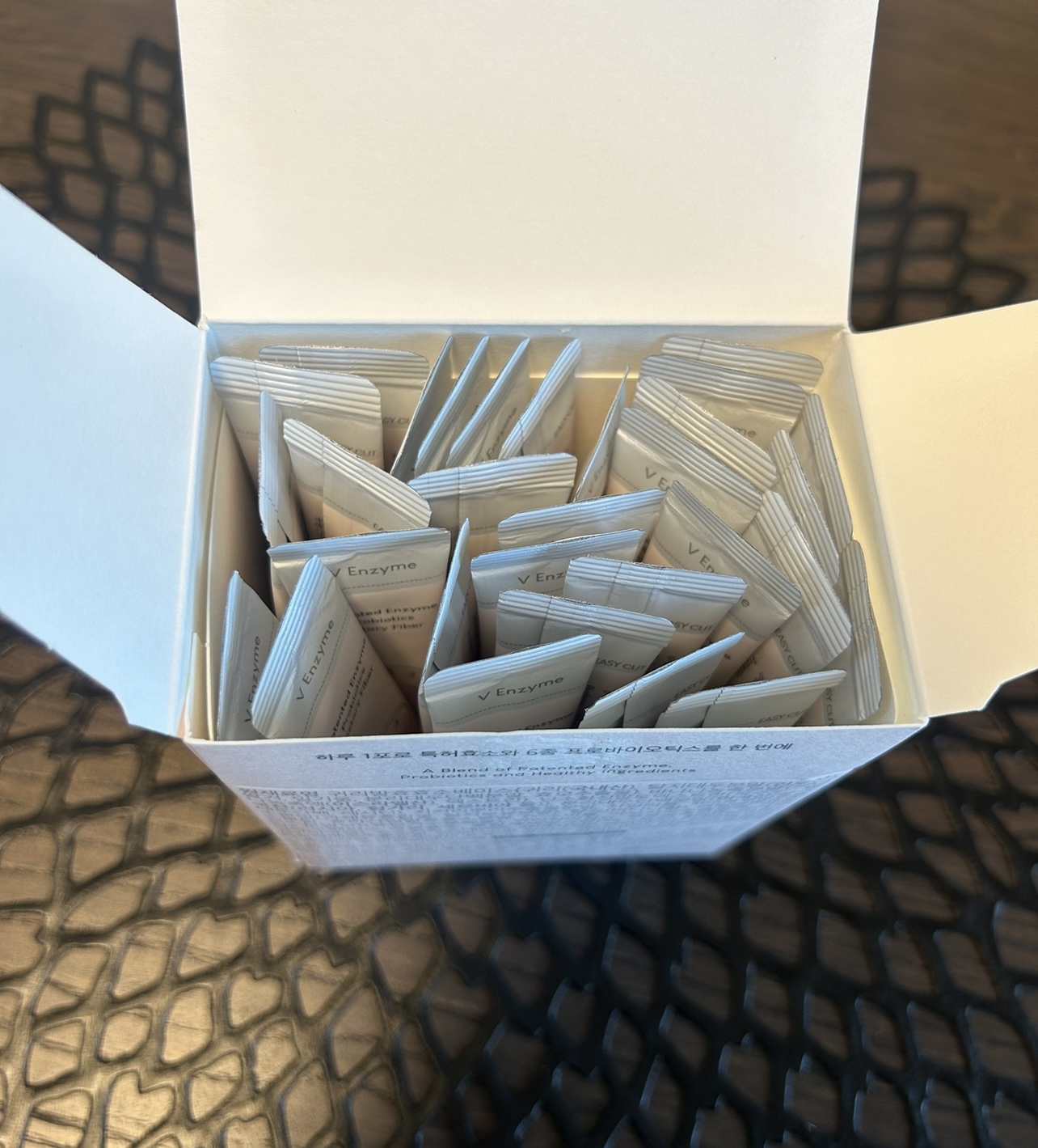 サファーデイ V酵素/canteen9/ボディサプリメントを使ったクチコミ（2枚目）